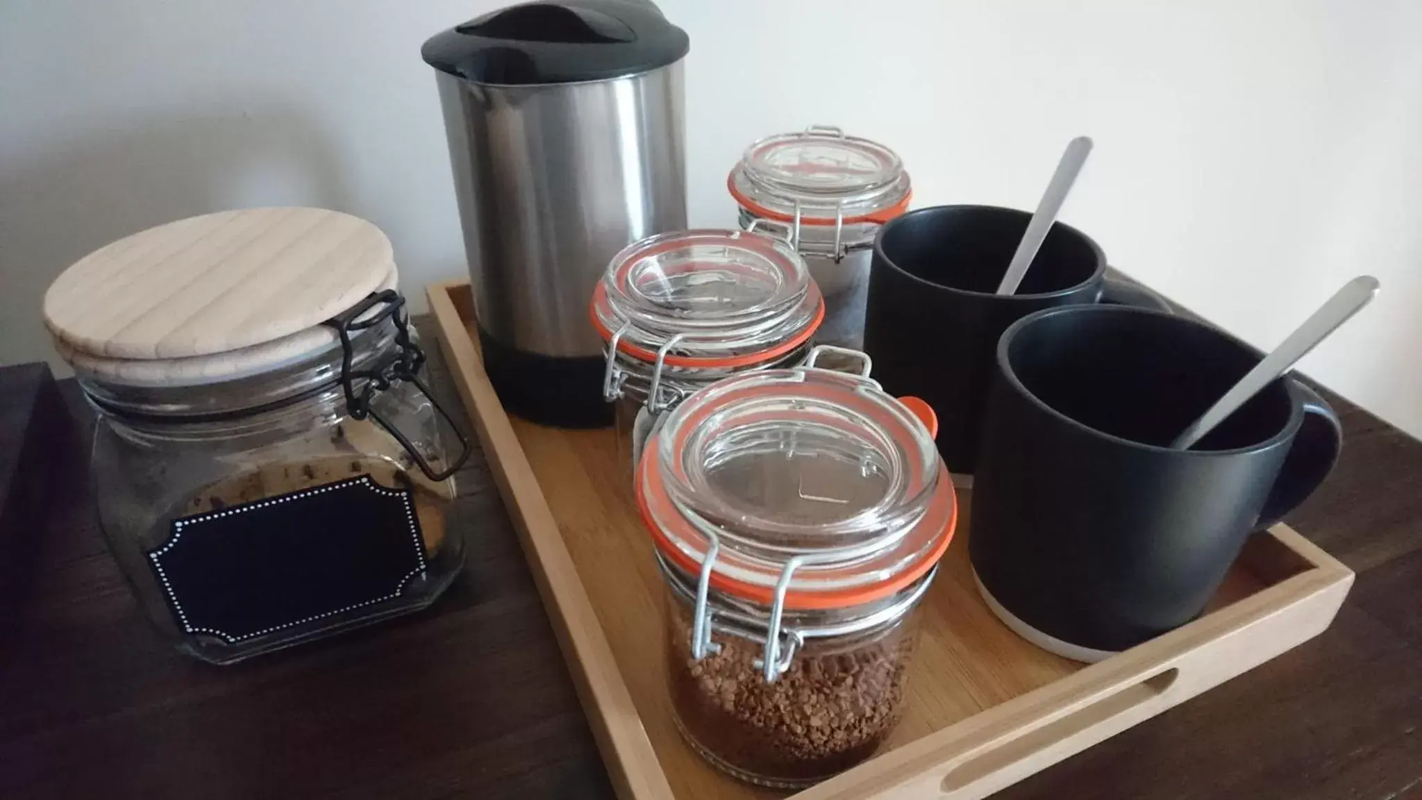 Coffee/tea facilities in Rossclare Lodge