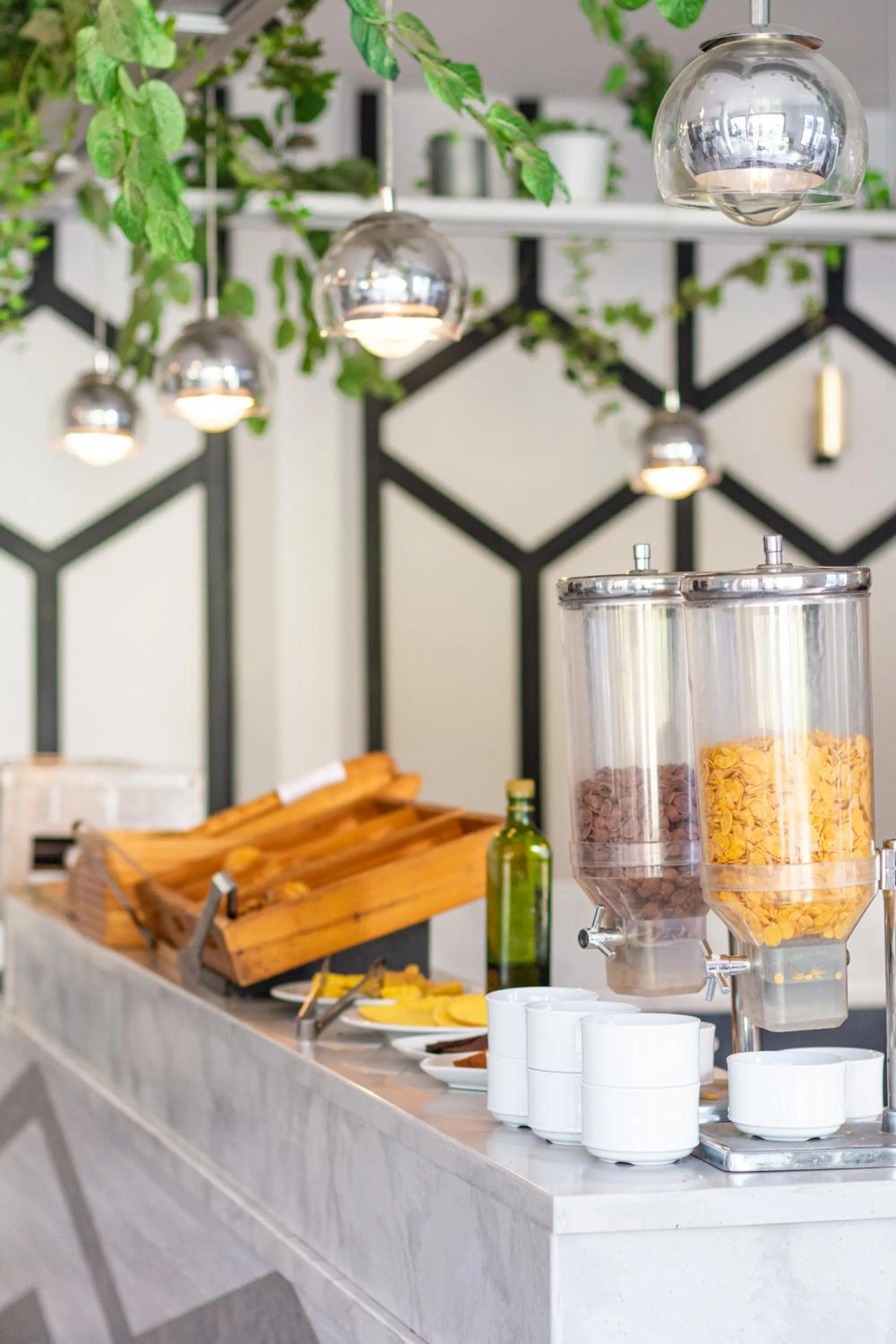 Restaurant/places to eat in Ibis Meknès