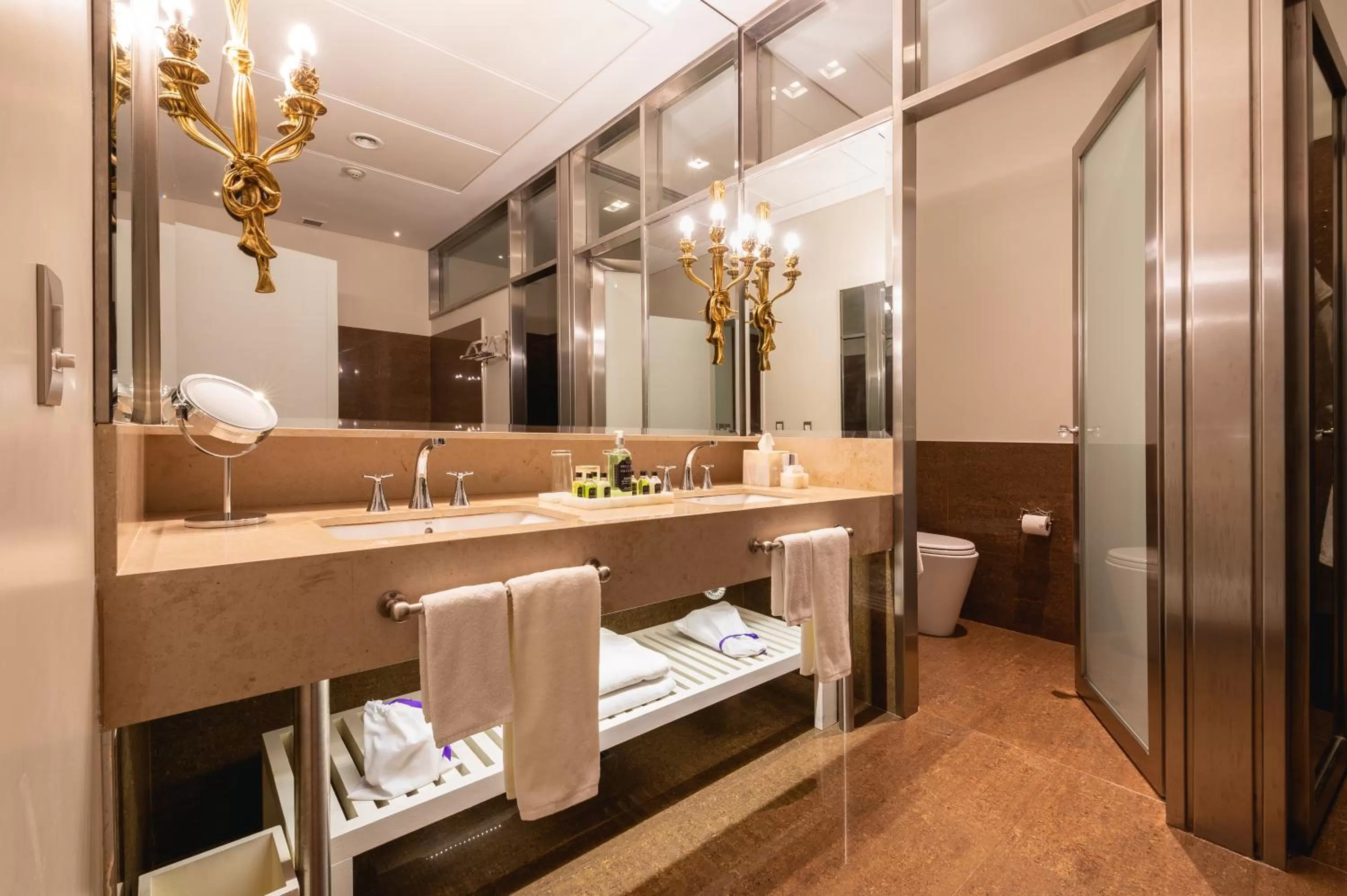 Bathroom in Hub Porteño