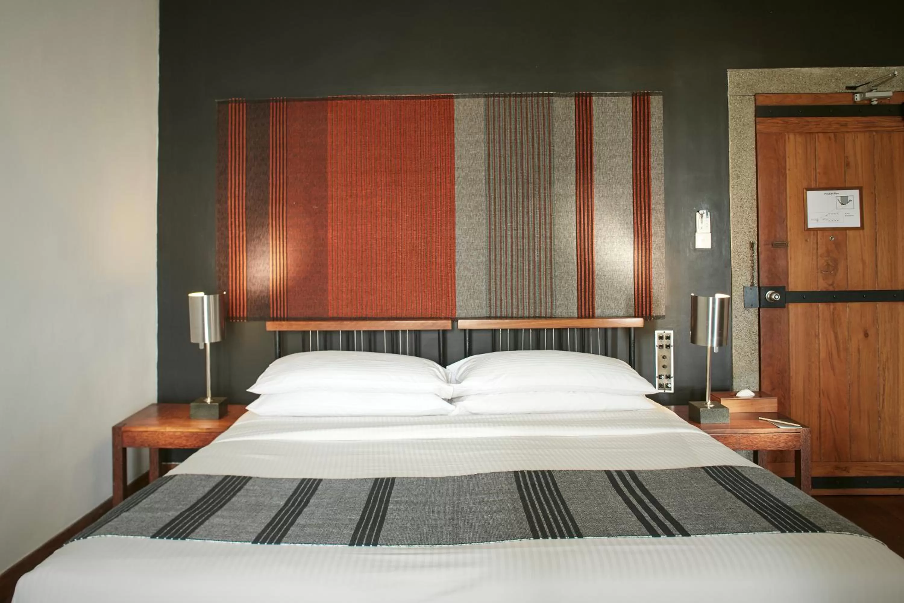 Panoramic Twin Room - single occupancy in Heritance Kandalama