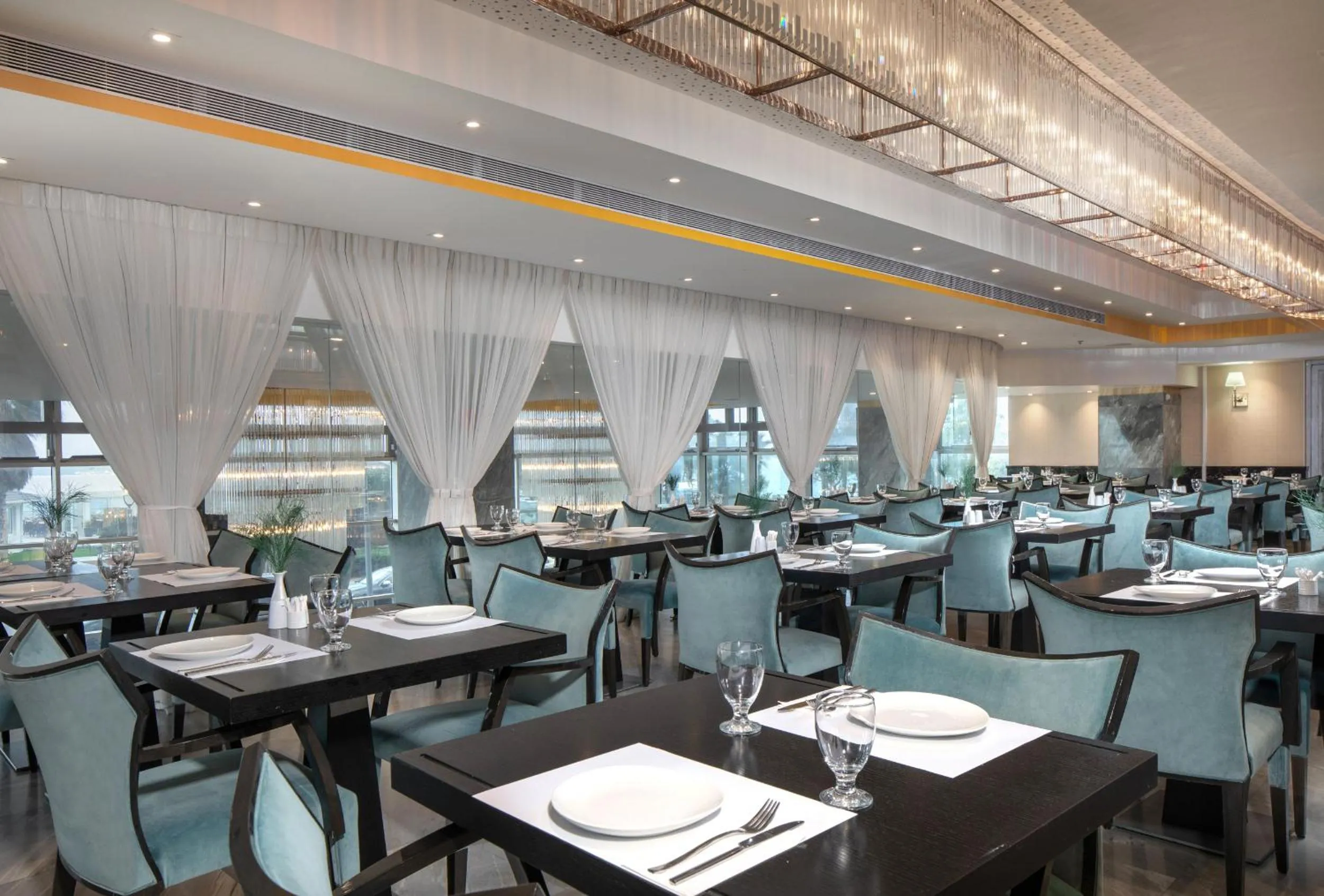 Restaurant/places to eat in Medi Terre Boutique Hotel - By Saida Hotels