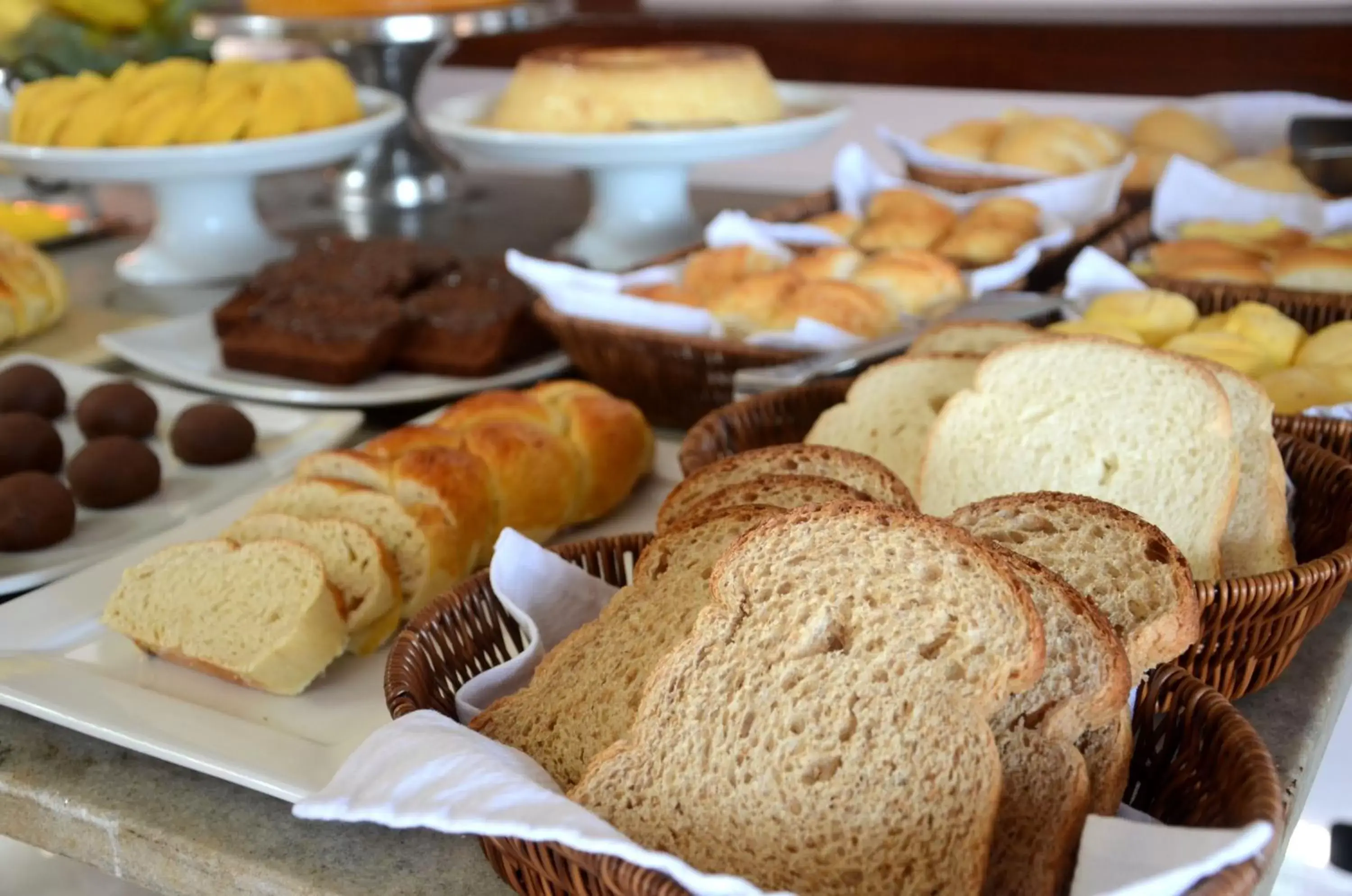 Breakfast, Food in Ilha Branca Exclusive Hotel