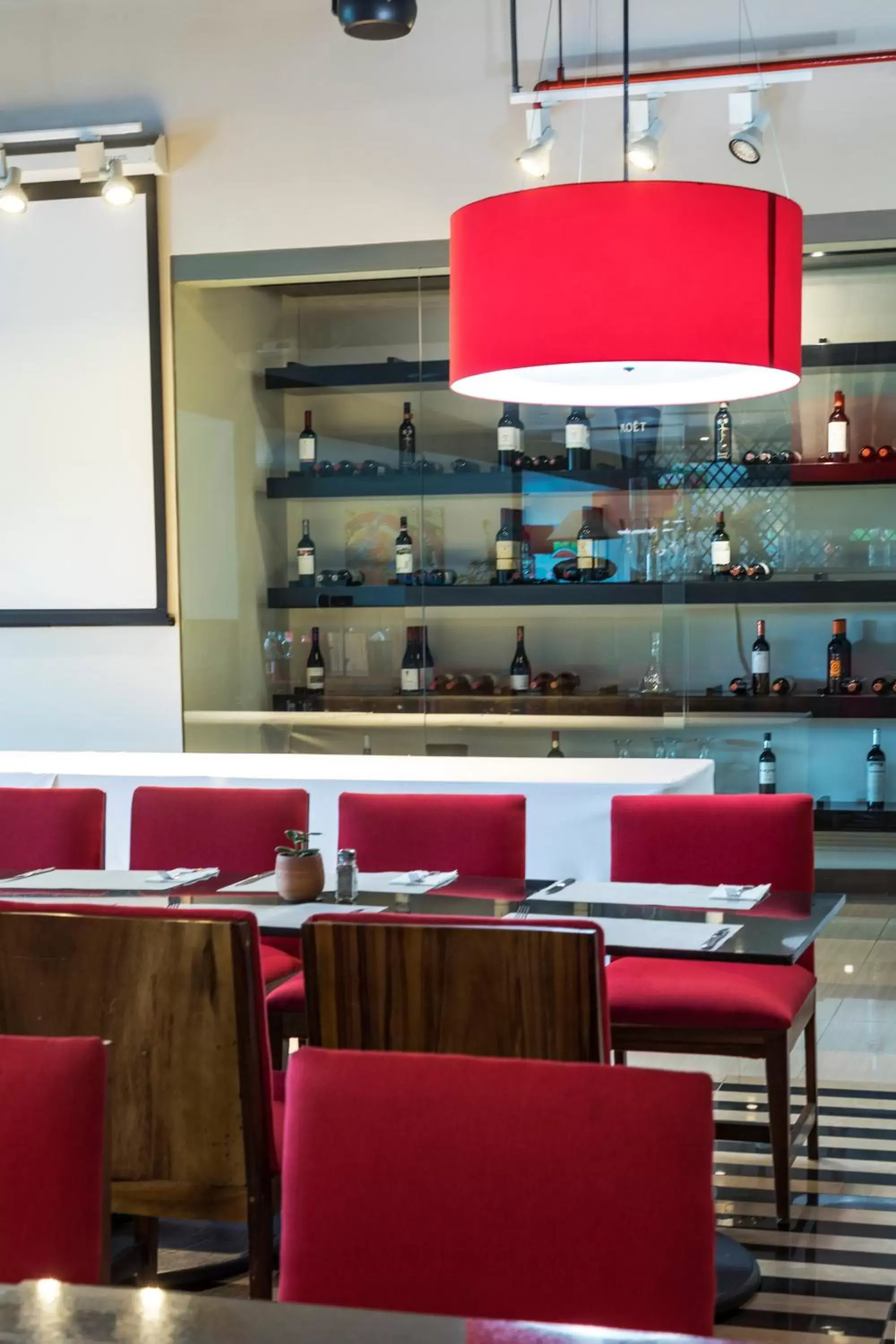 Restaurant/Places to Eat in Park Inn San Jose by Radisson