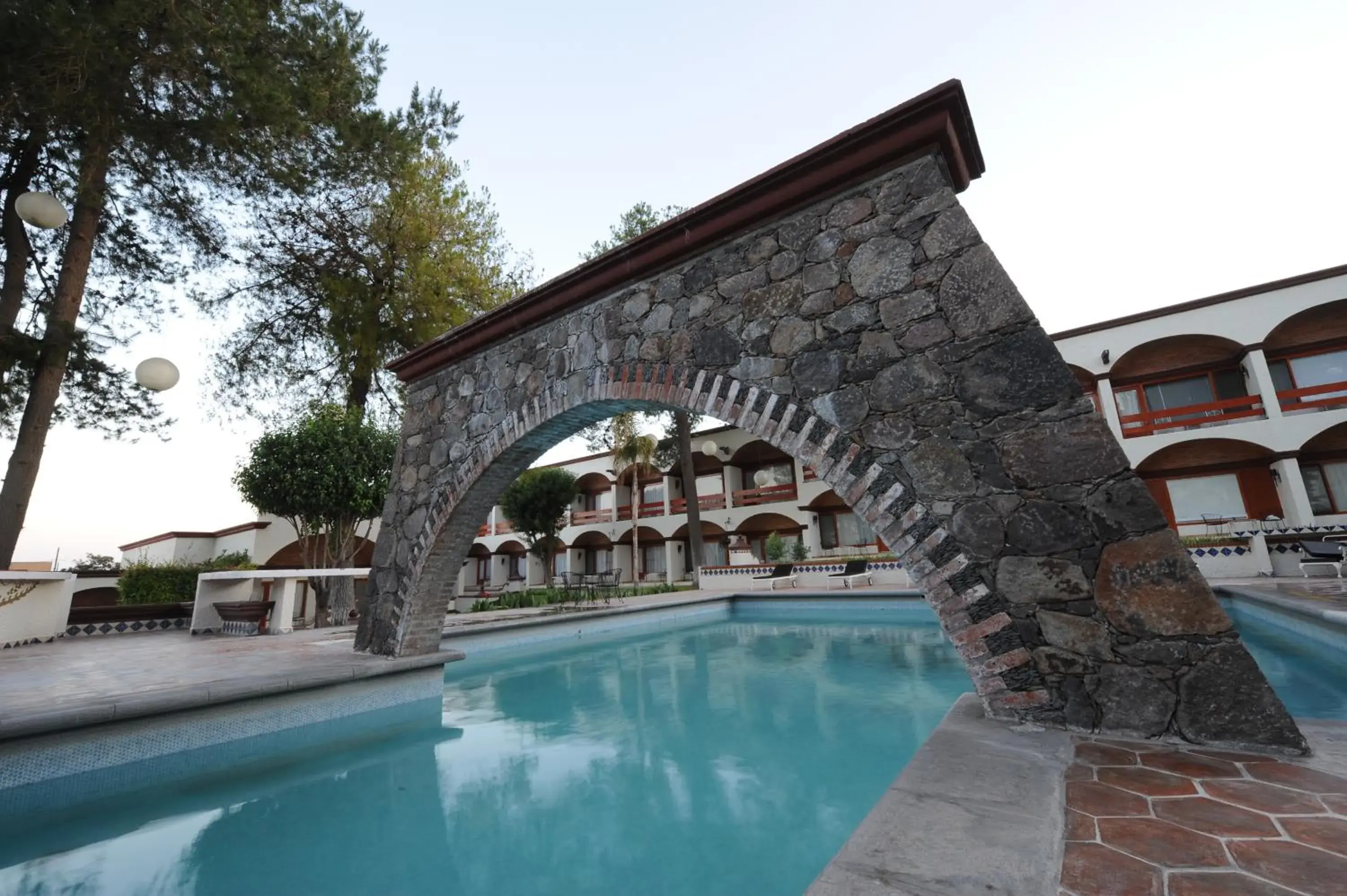 Swimming pool, Property Building in Imperio De Angeles