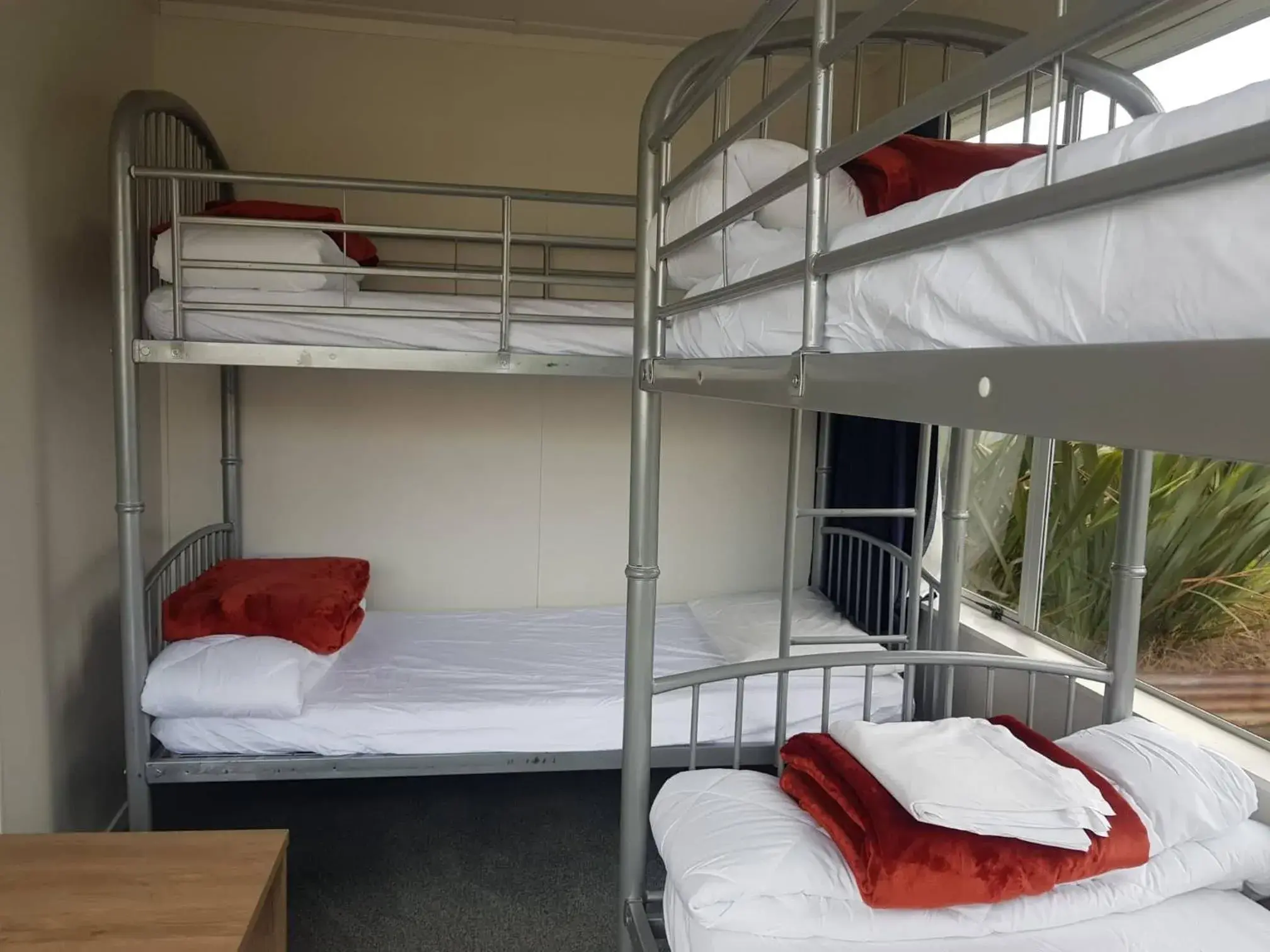 Bunk Bed in All Seasons Holiday Park Hotel