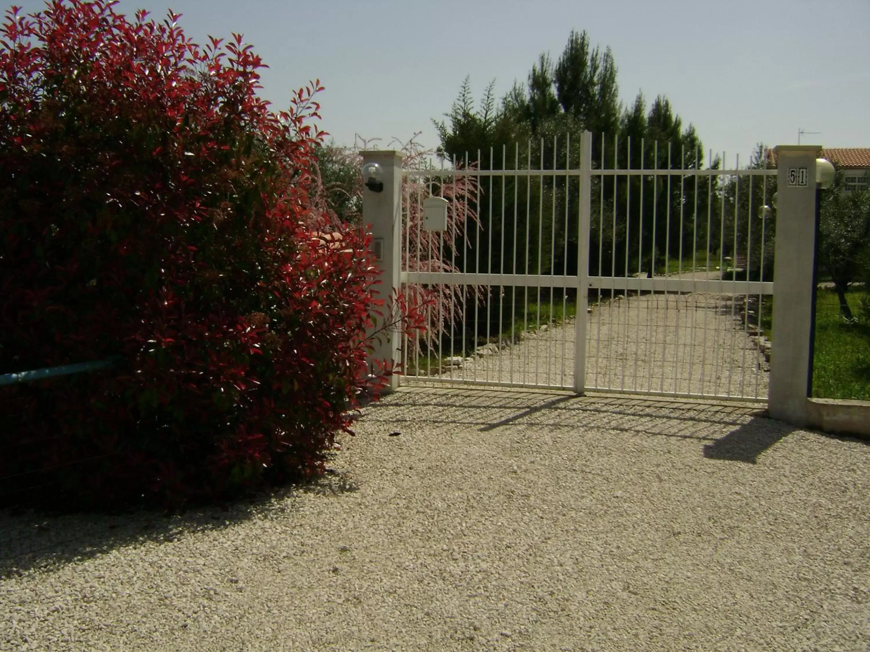 Facade/entrance in B&B Villa Méditerranée