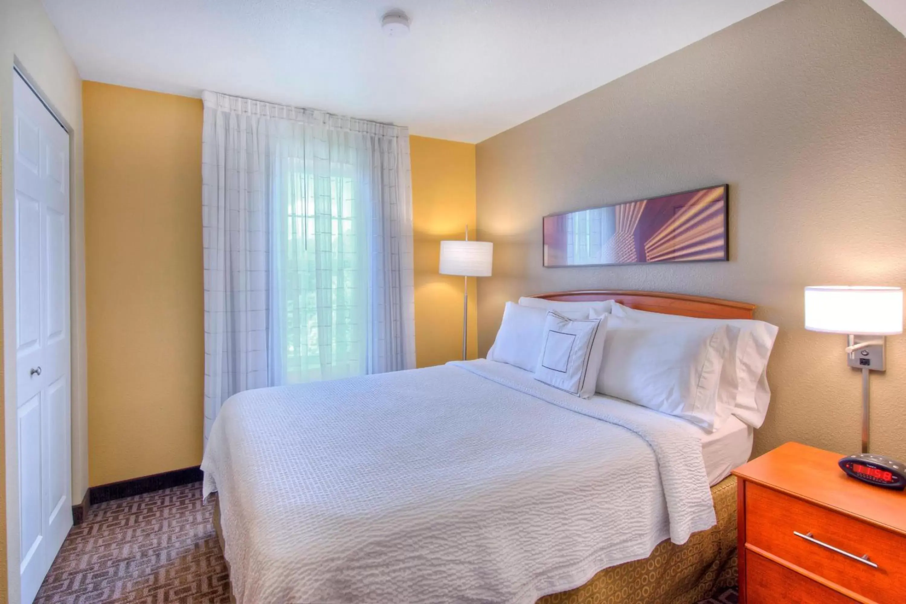 Bedroom, Bed in TownePlace Suites Raleigh Cary/Weston Parkway