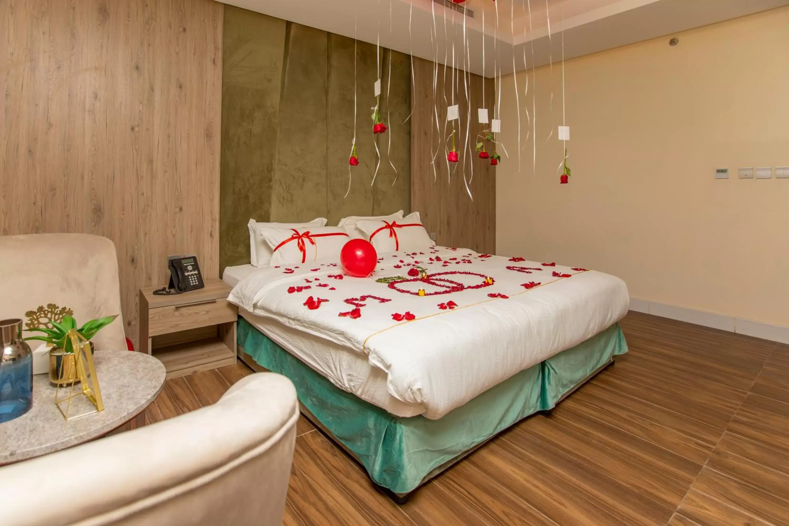 Bed in Luxury Night Al Mounisea Bed in Luxury Night Al Mounisea