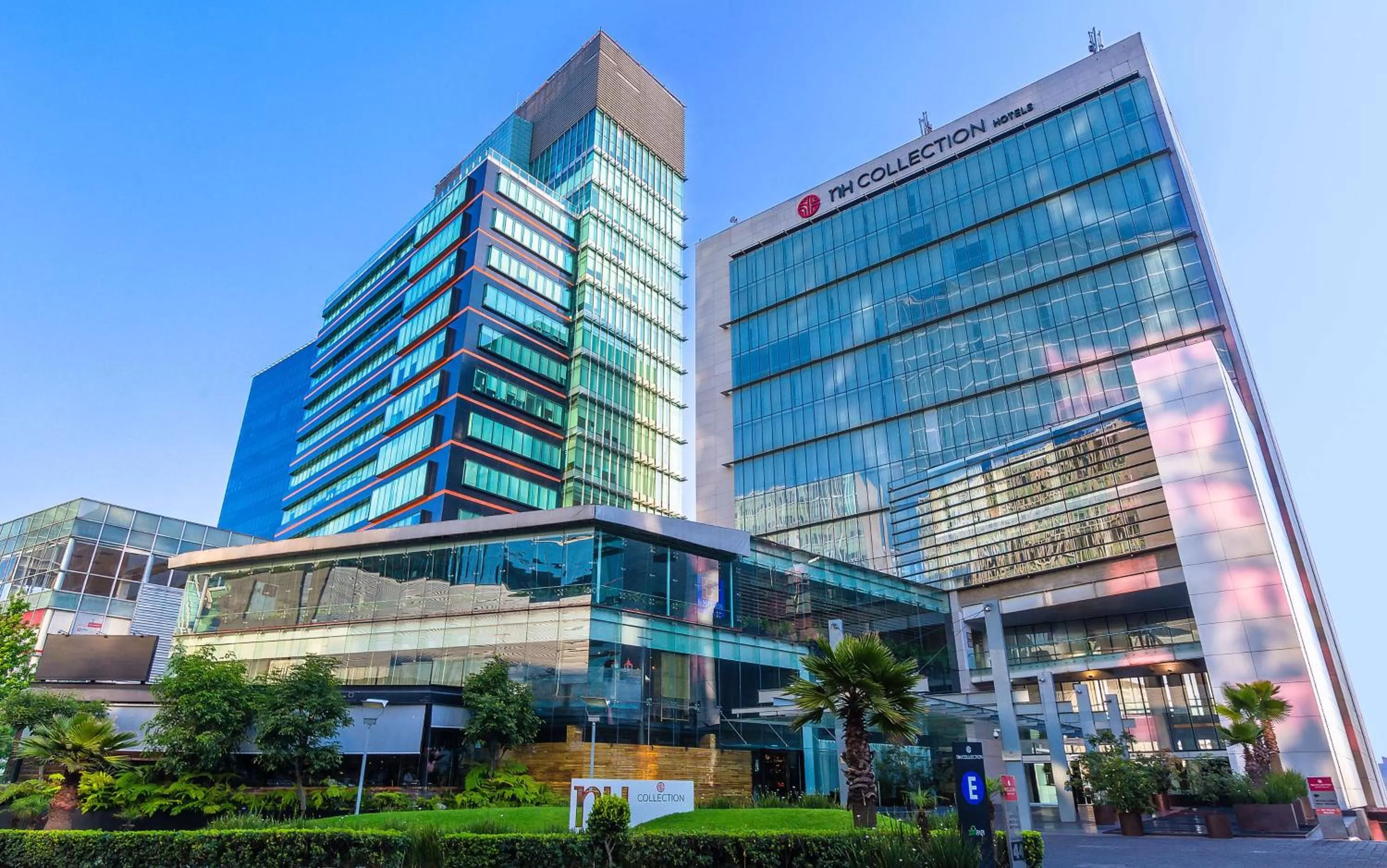 Property building in NH Collection Mexico City Santa Fe