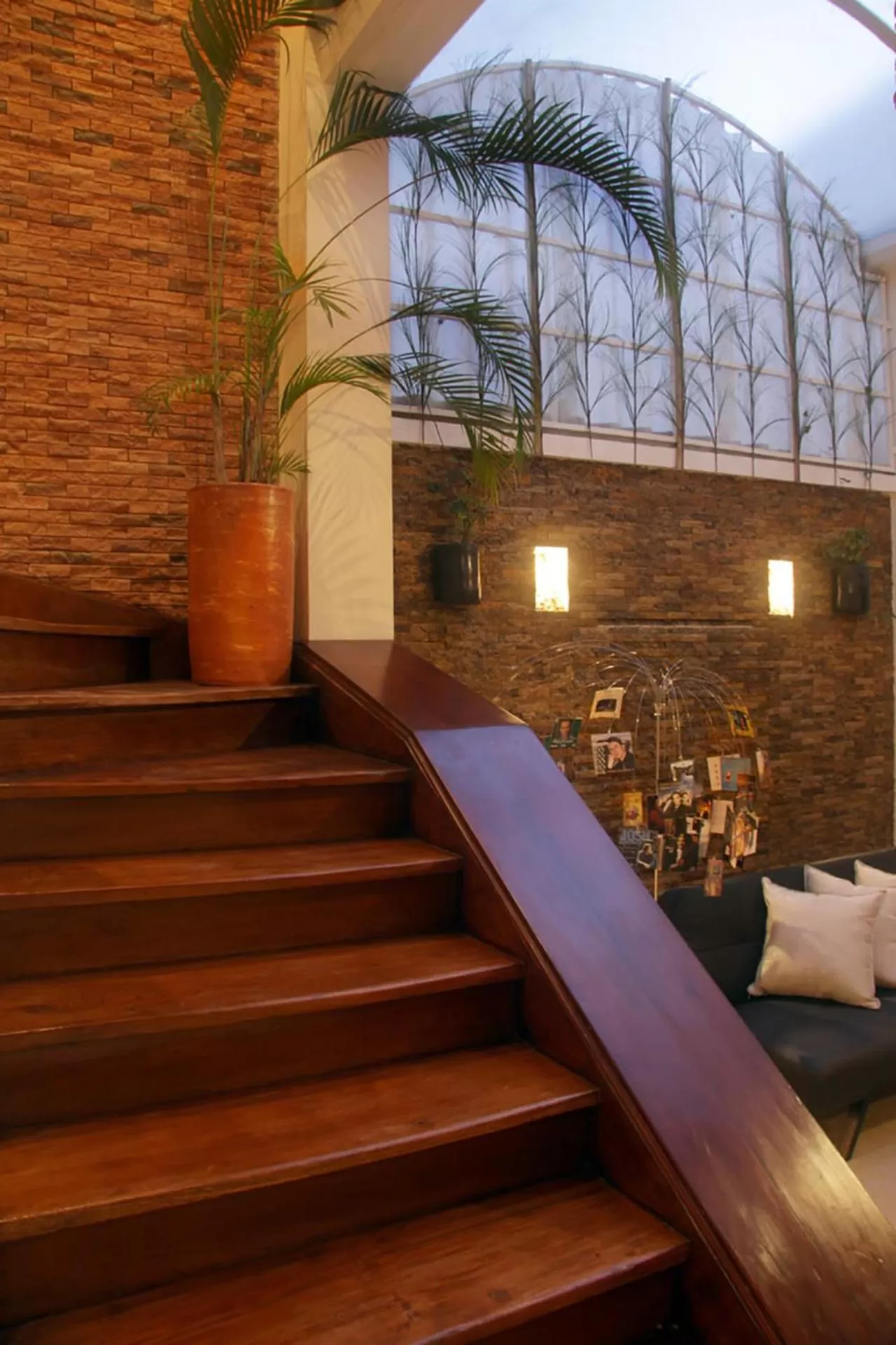 Location in 6 Suites Hotel