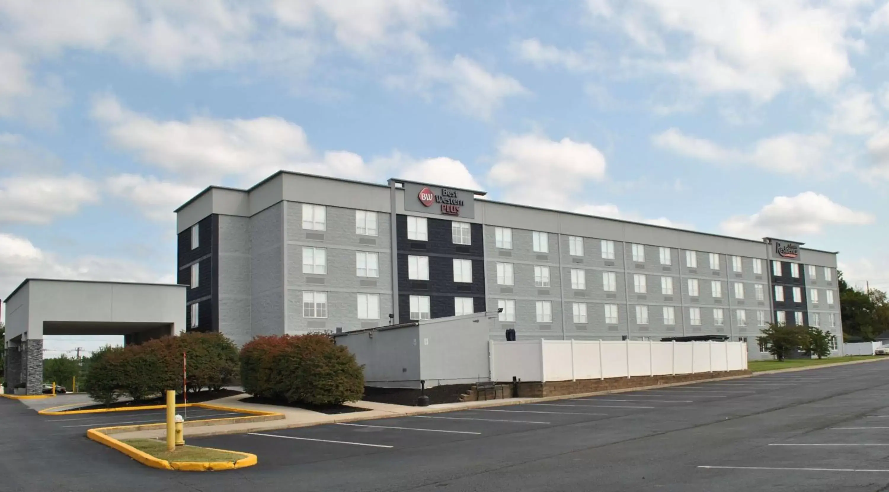 Property Building in Best Western Plus Executive Residency Pottstown