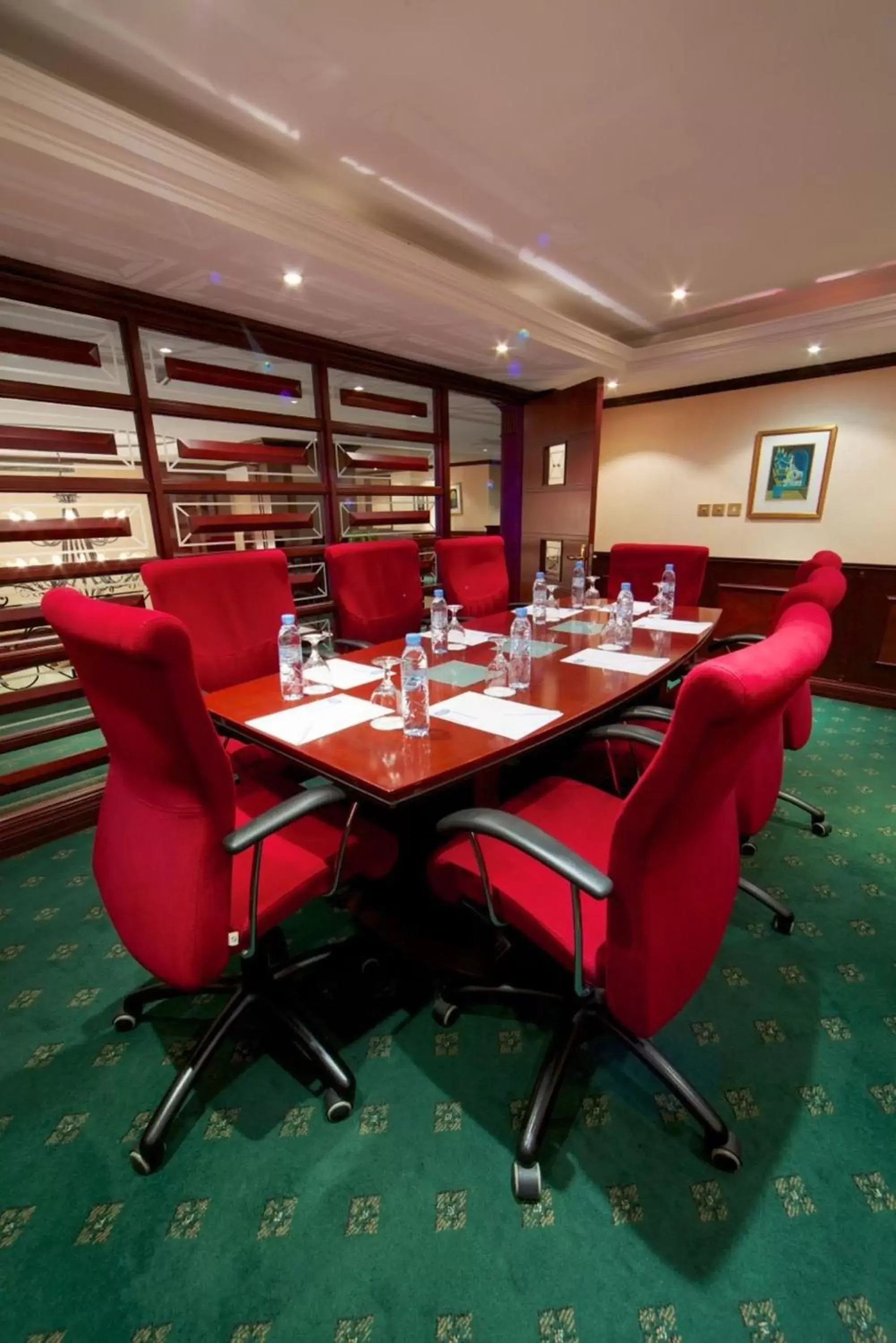 Business facilities in Riviera Hotel