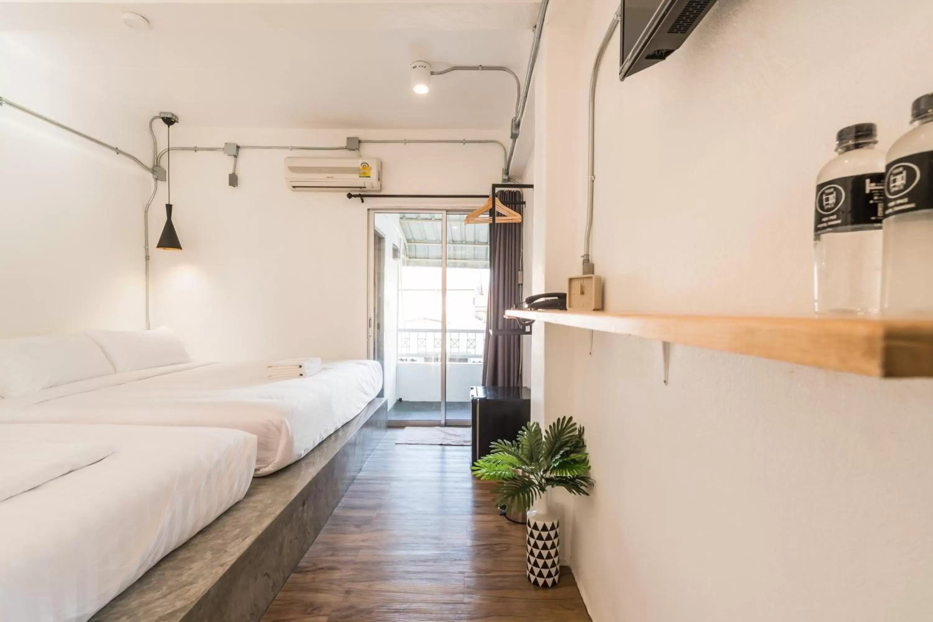 Standard Quadruple Room in Your Space Hotel Prasingh Standard Quadruple Room in Your Space Hotel Prasingh