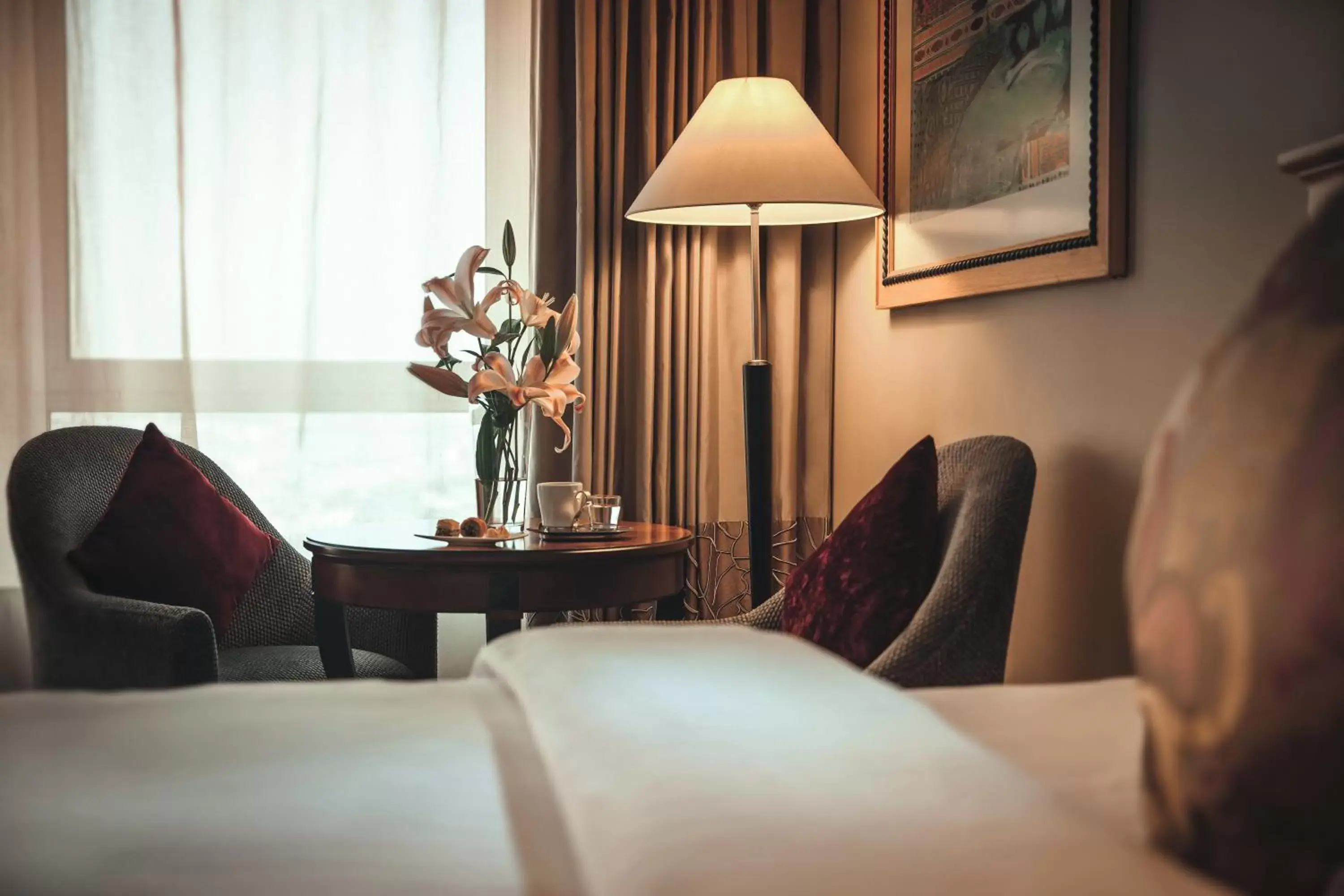 Bedroom, Seating Area in Movenpick Hotel Doha