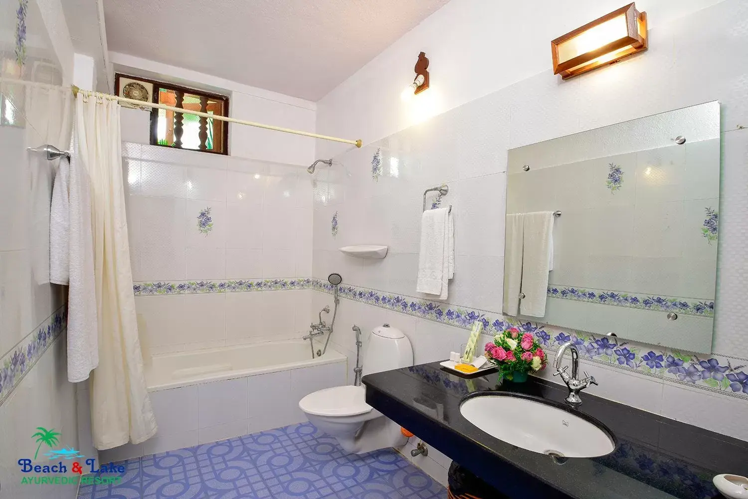 Bathroom in Beach and Lake Ayurvedic Resort