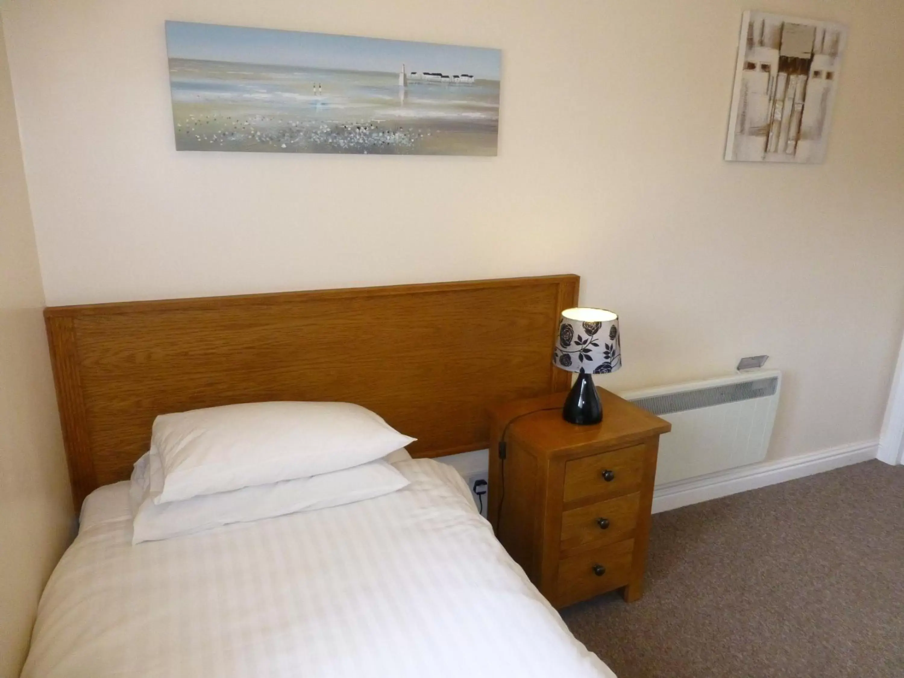 Single Room - Annex in The Atherstone Red Lion Hotel