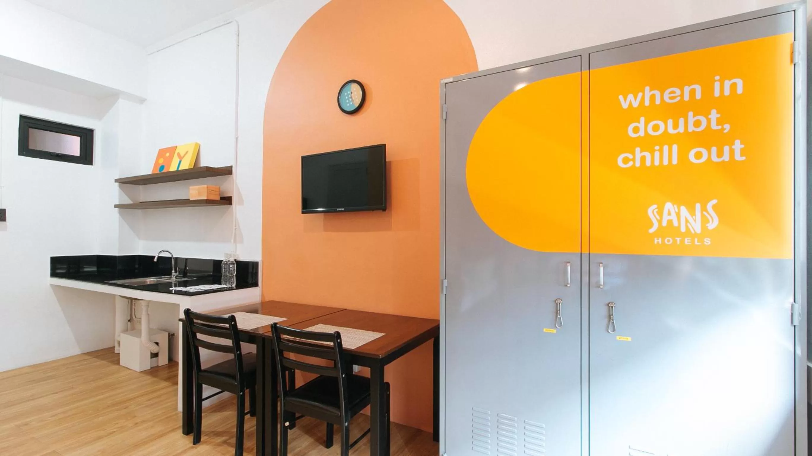 TV and multimedia in Sans Hotel Laperal Manila