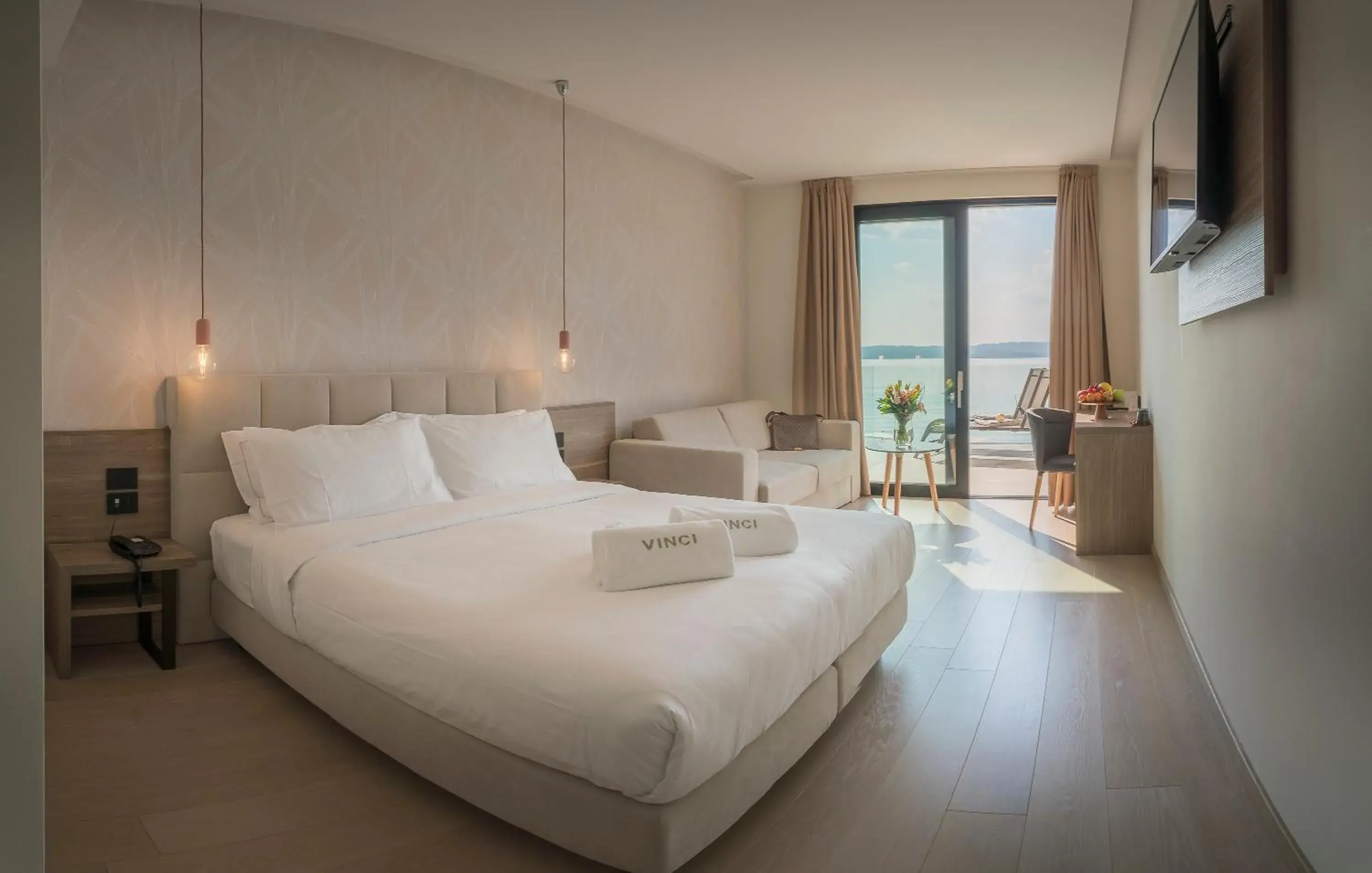 Junior Suite with Balcony in Hotel Vinci Junior Suite with Balcony in Hotel Vinci