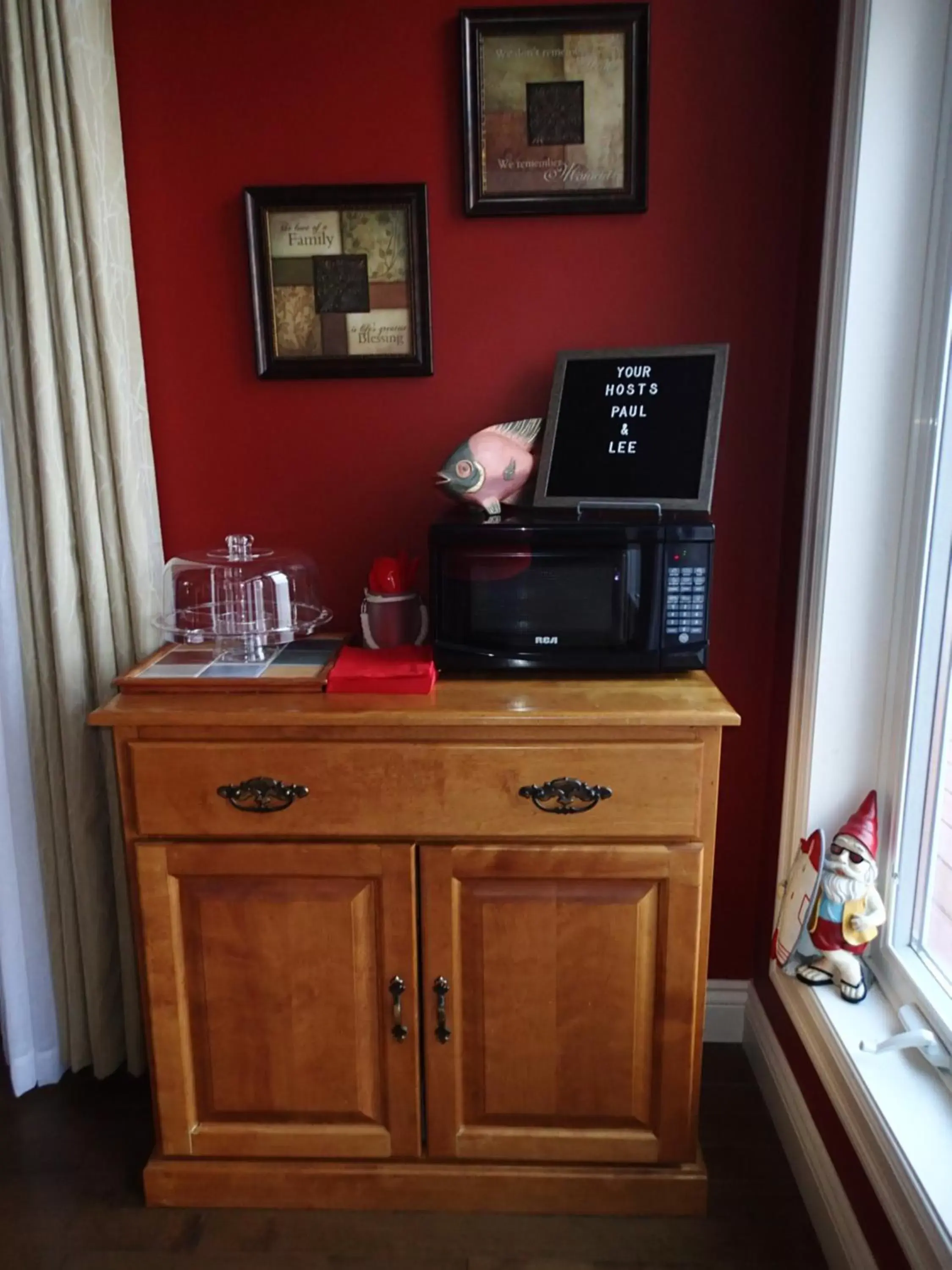 Lobby/Reception in The Cozy Fox BNB-Woodland Room