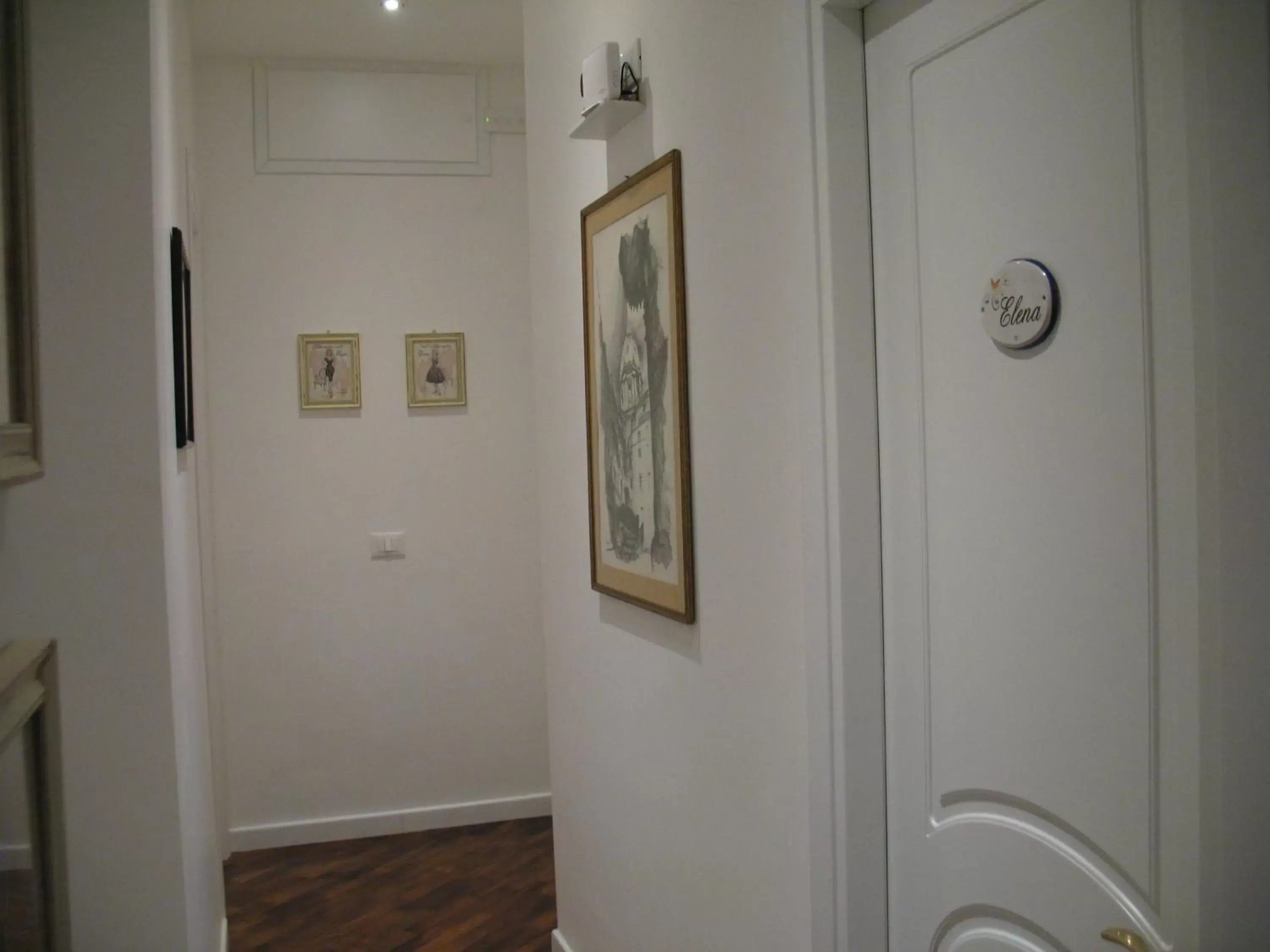 Decorative detail, Bathroom in Le Scalette Al Vaticano B&B