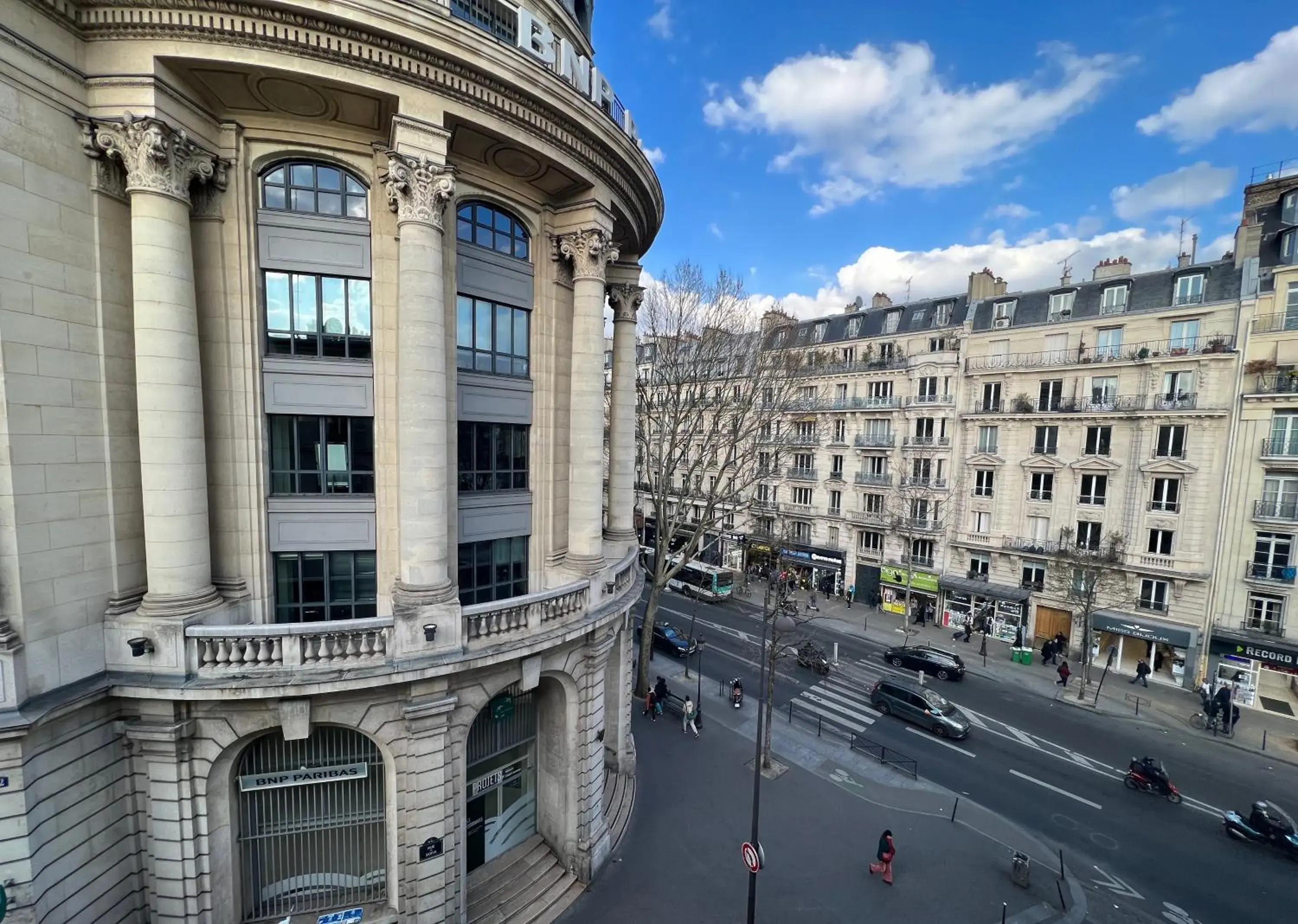 City view in Nation Montmartre Hotel