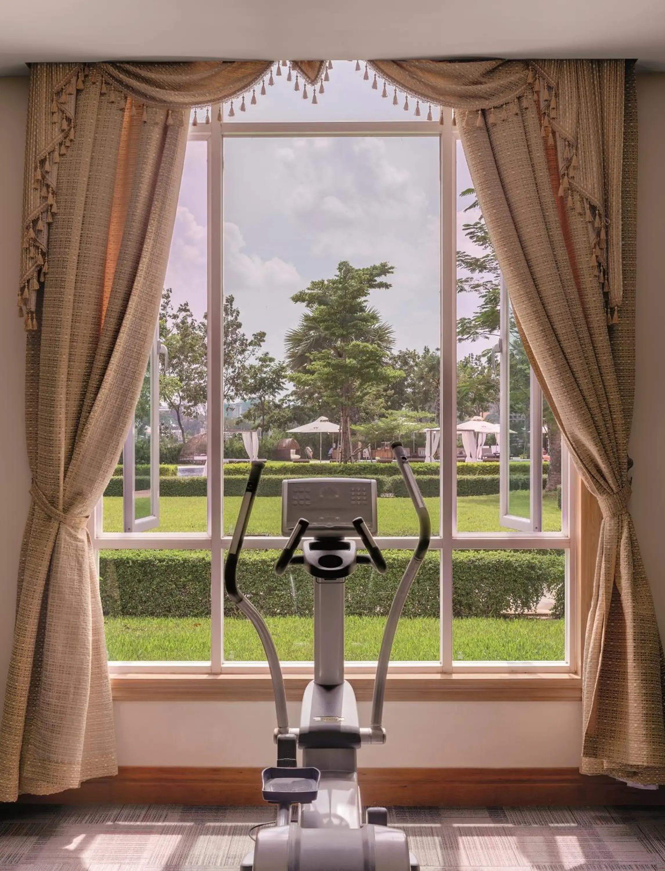 Fitness centre/facilities in Sokha Phnom Penh Residence Fitness centre/facilities in Sokha Phnom Penh Residence