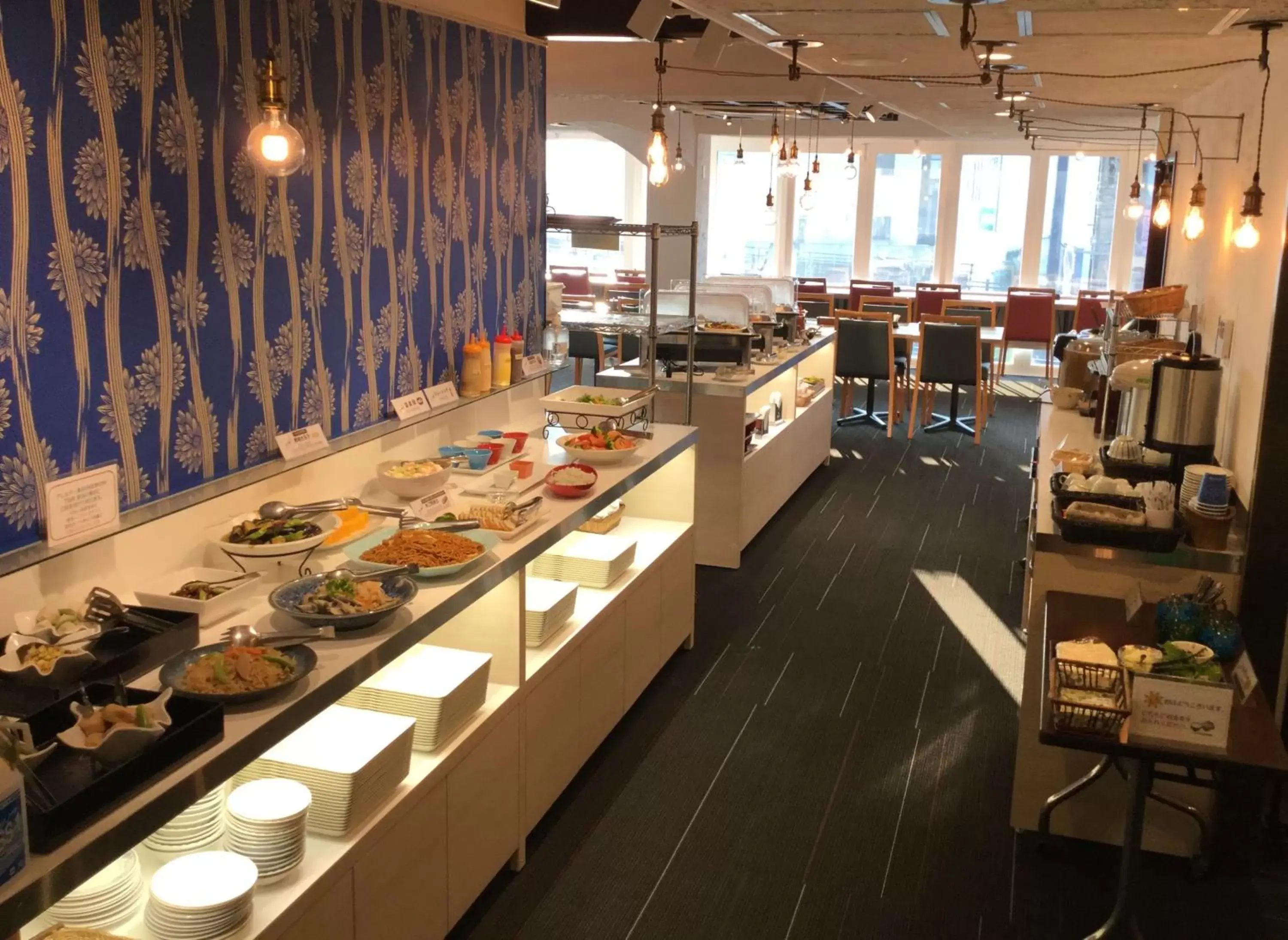 Restaurant/places to eat in Matsue Urban Hotel Restaurant/places to eat in Matsue Urban Hotel