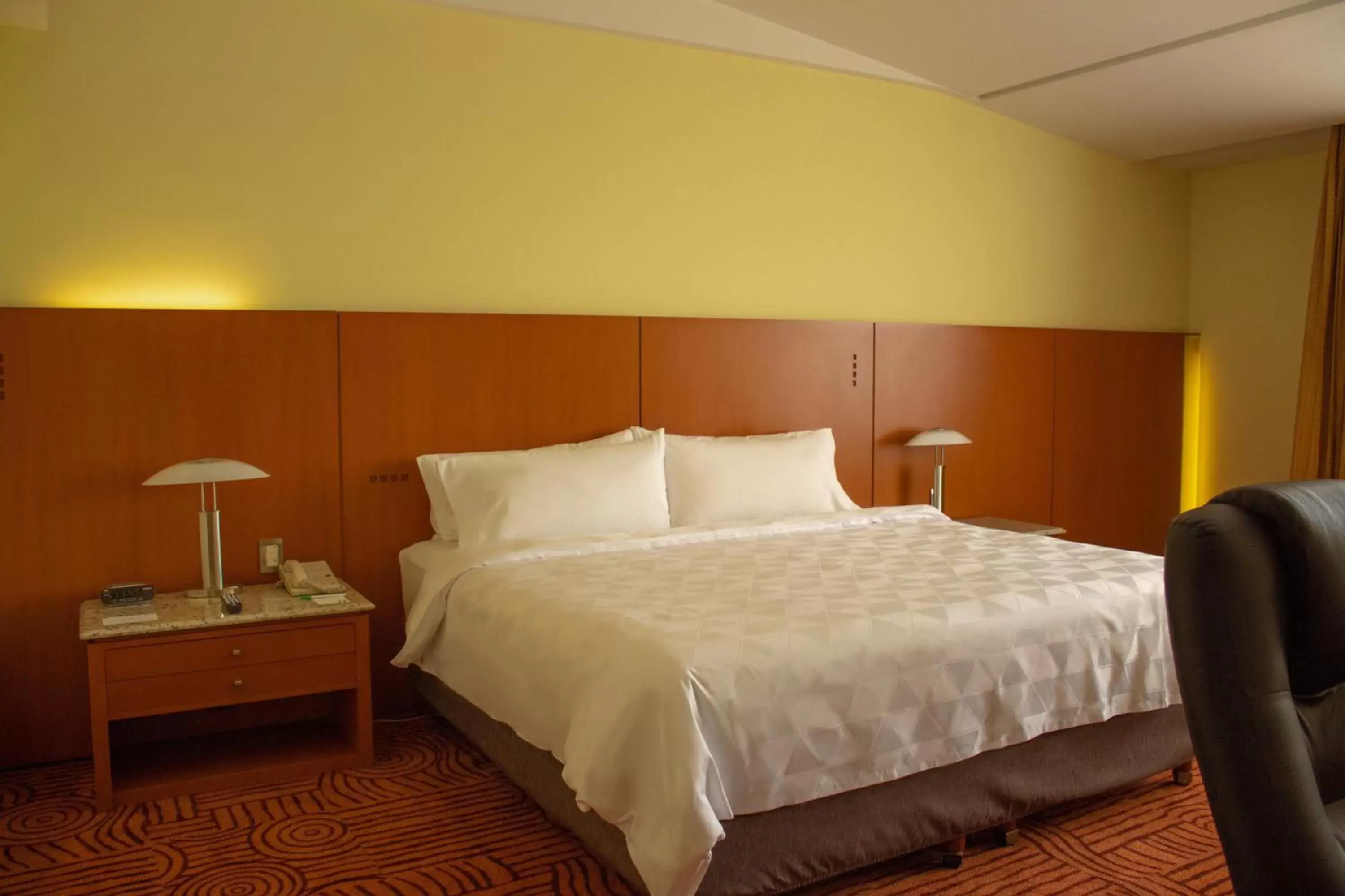 Photo of the whole room, Bed in Holiday Inn Puebla Finsa, an IHG Hotel