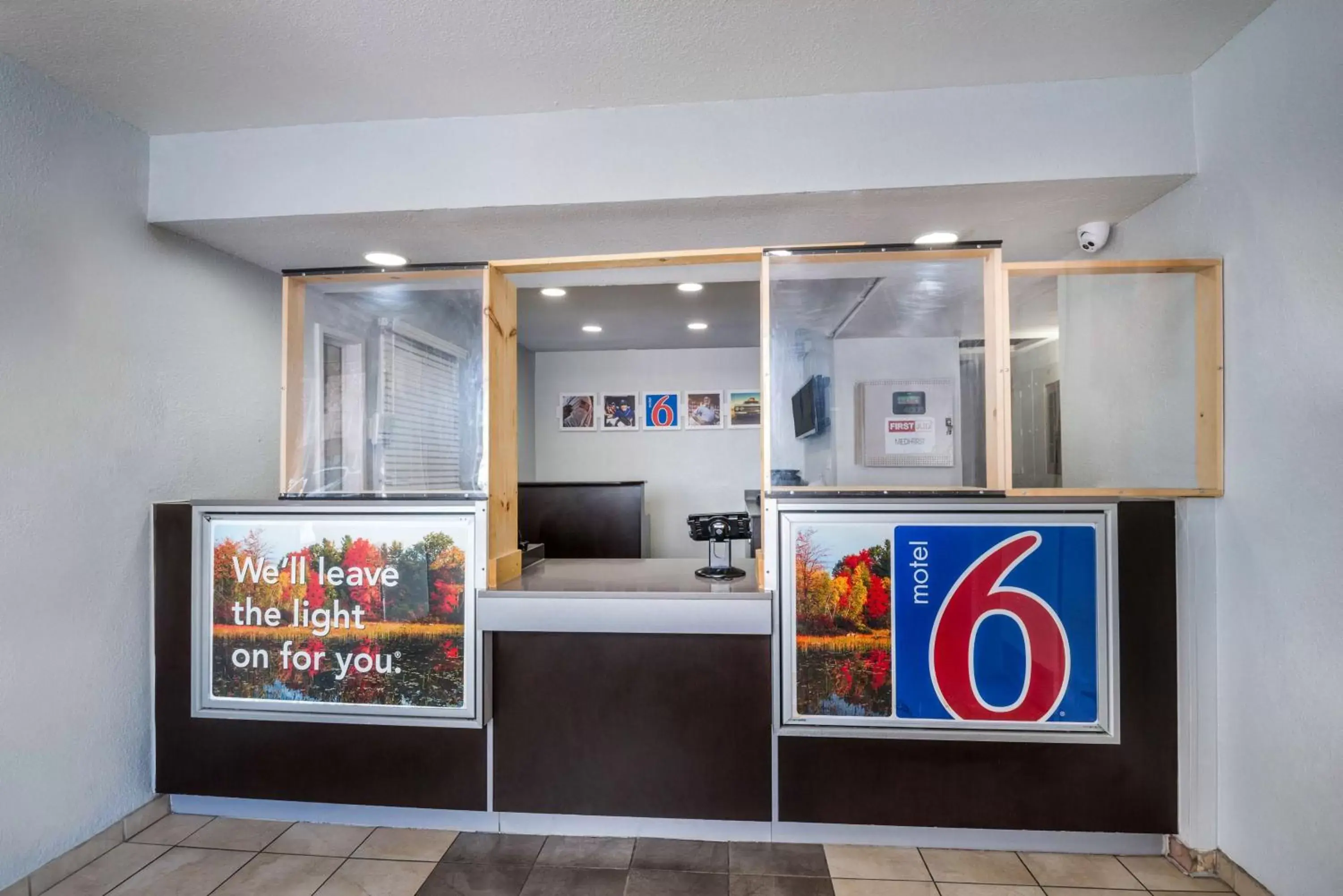 Lobby or reception in Motel 6-Sandston, VA - Richmond, Va