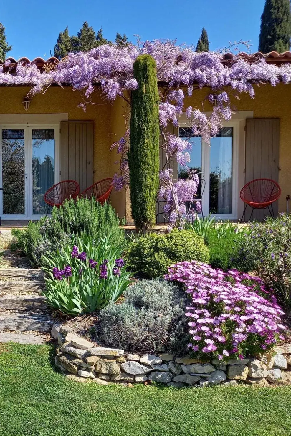 Garden in Mas des Marguerites