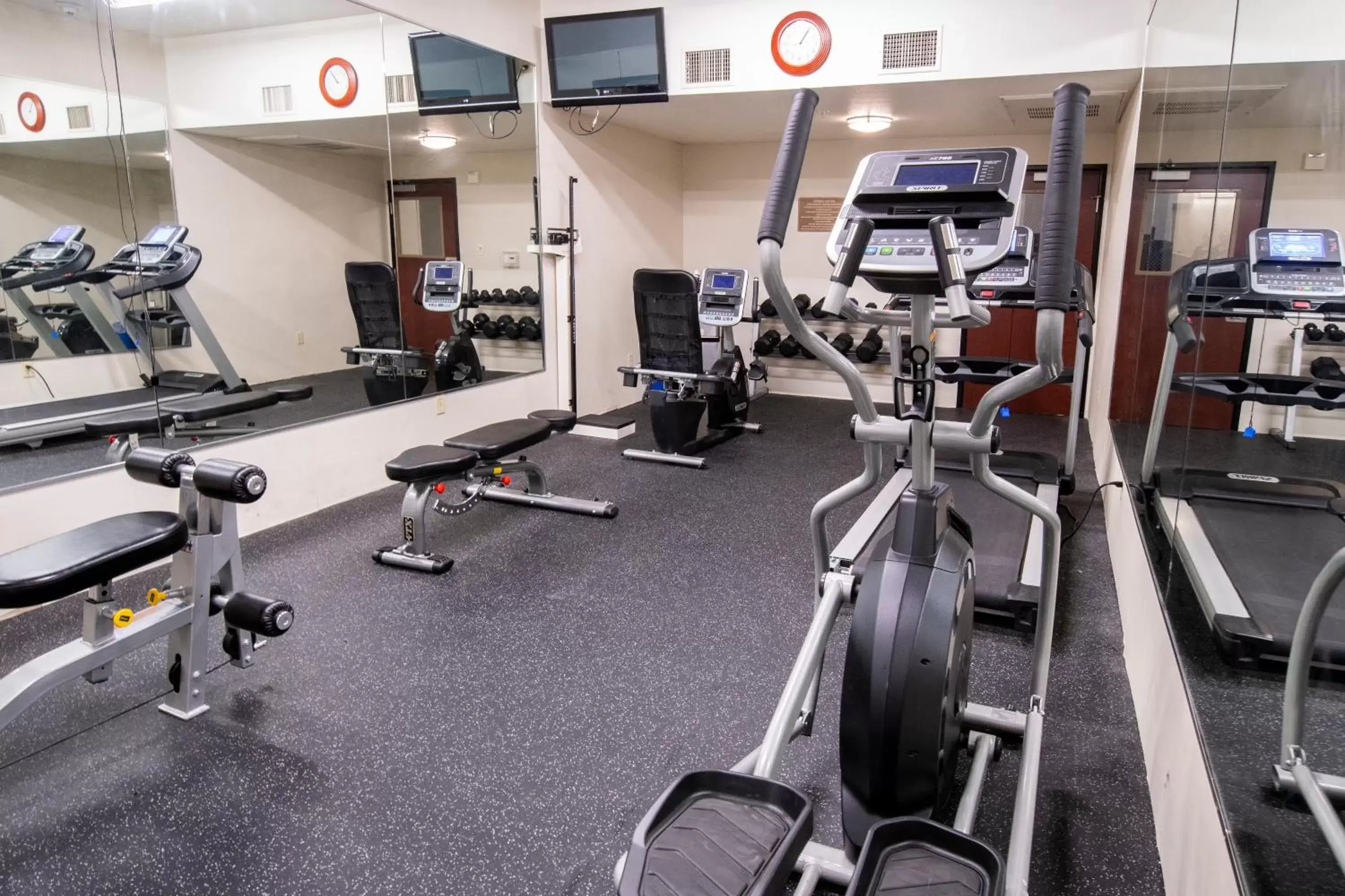 Fitness centre/facilities, Fitness Center/Facilities in Comfort Inn & Suites Near Medical Center