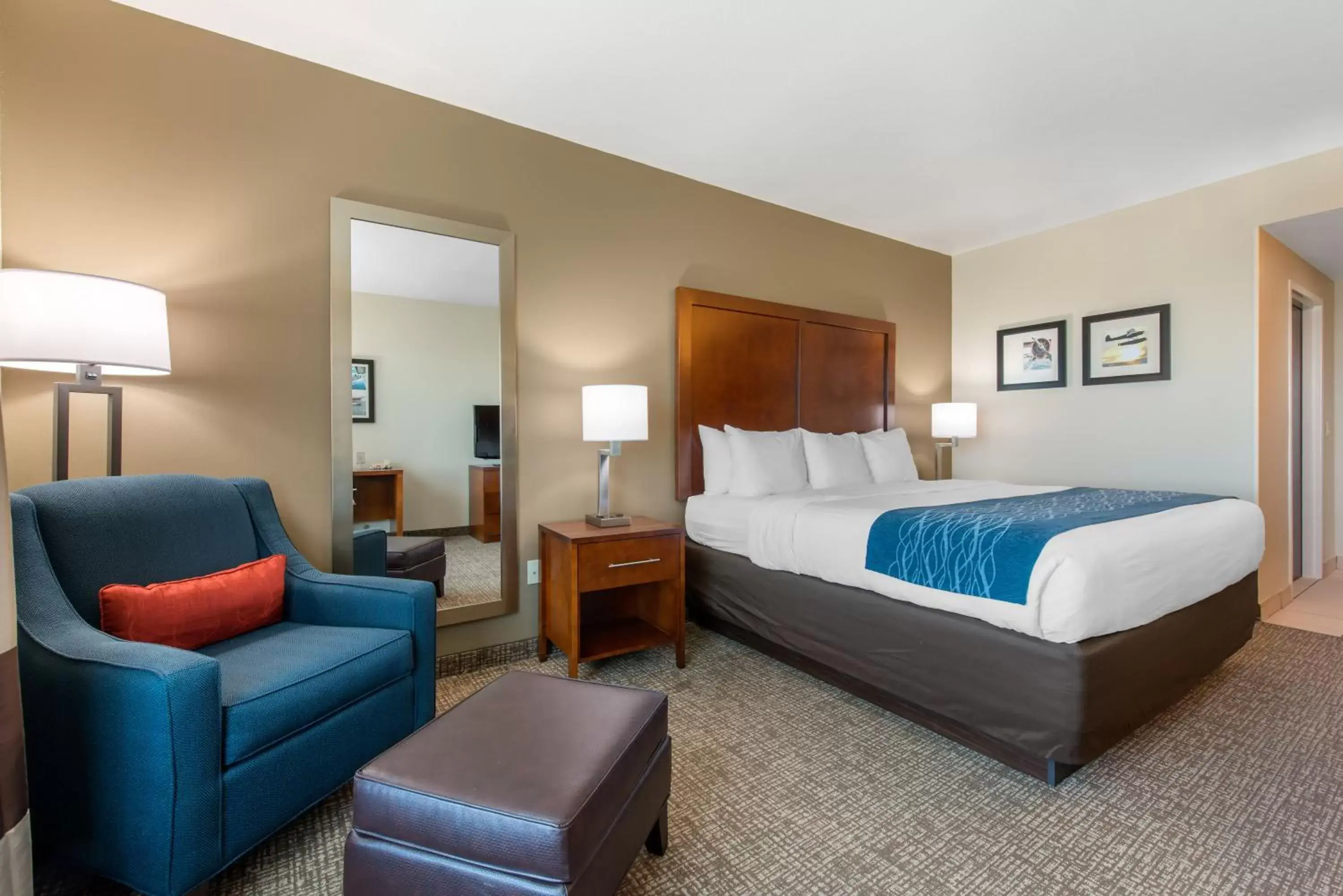 Guests in Comfort Inn & Suites Tavares North