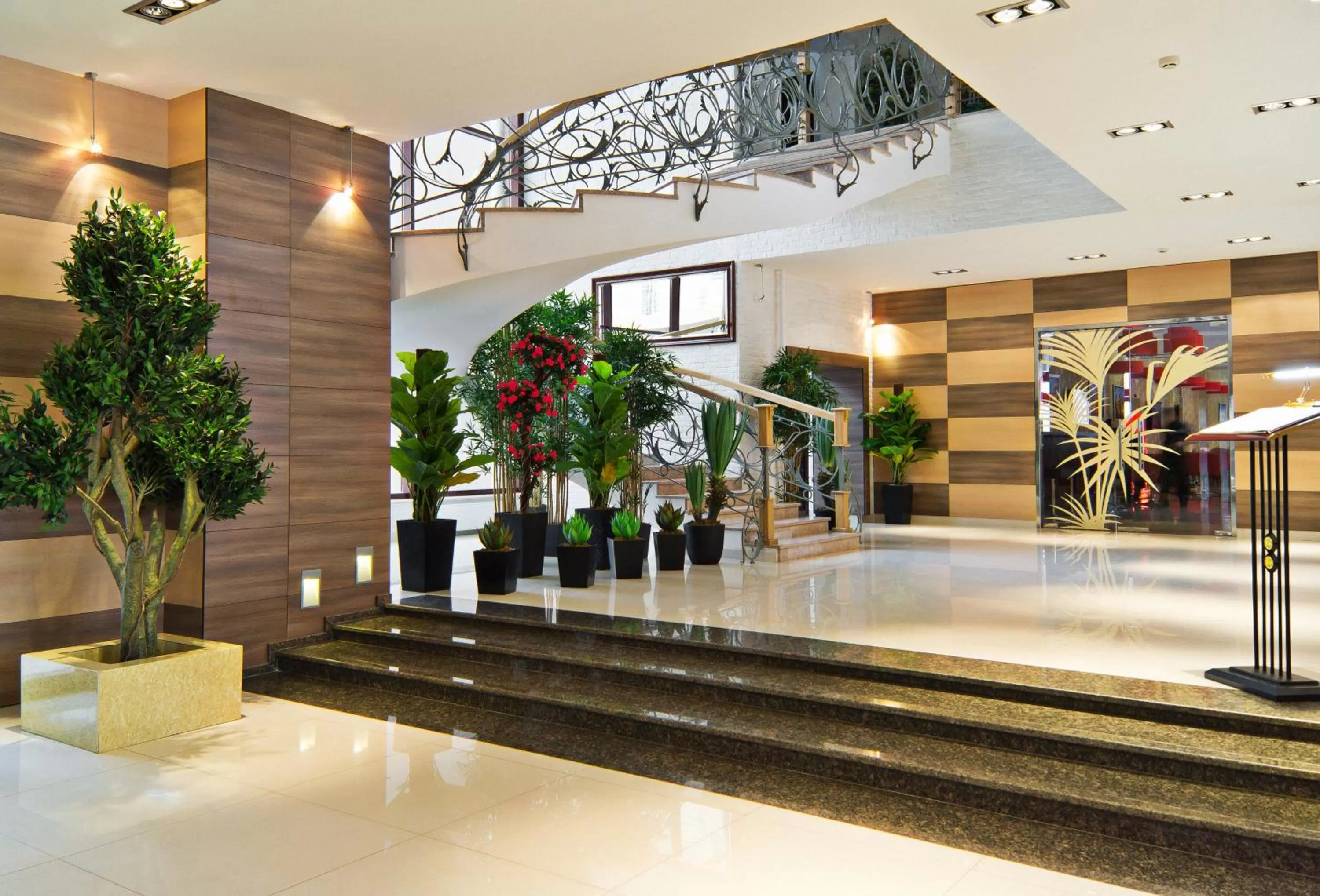 Facade/entrance in Hotel Russia