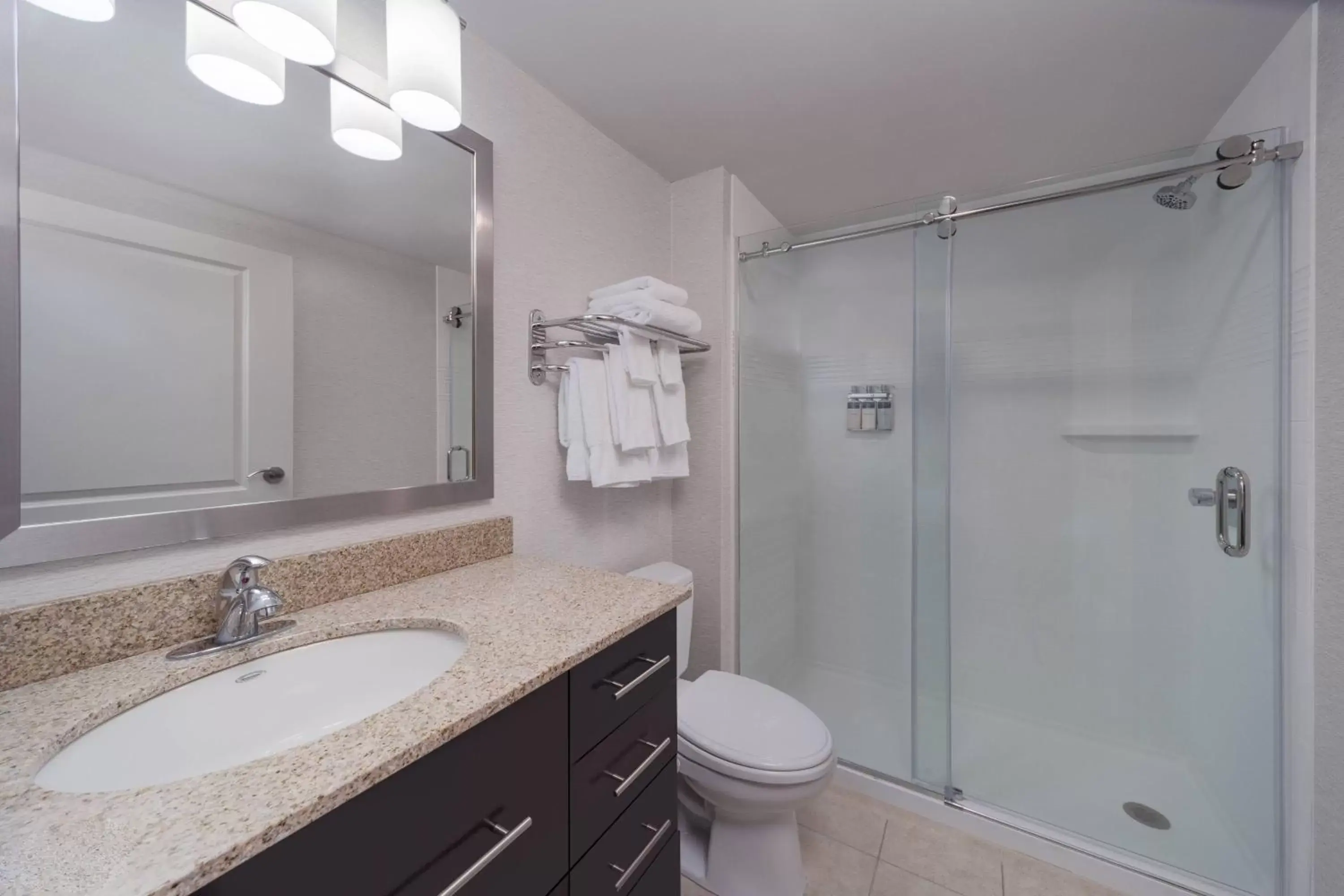 Bathroom in TownePlace Suites by Marriott Providence North Kingstown