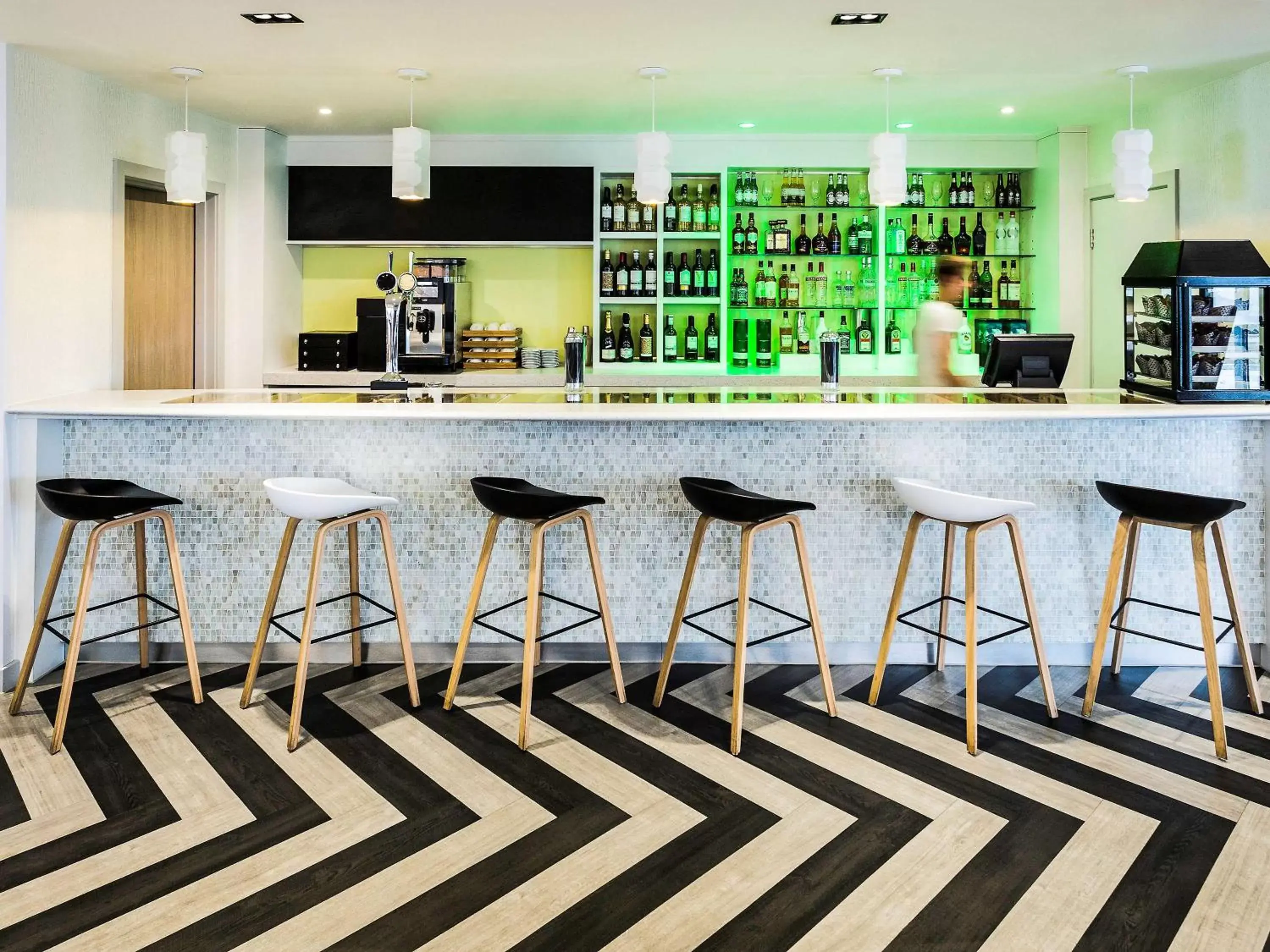 Lounge or bar, Lounge/Bar in ibis Styles London Heathrow Airport