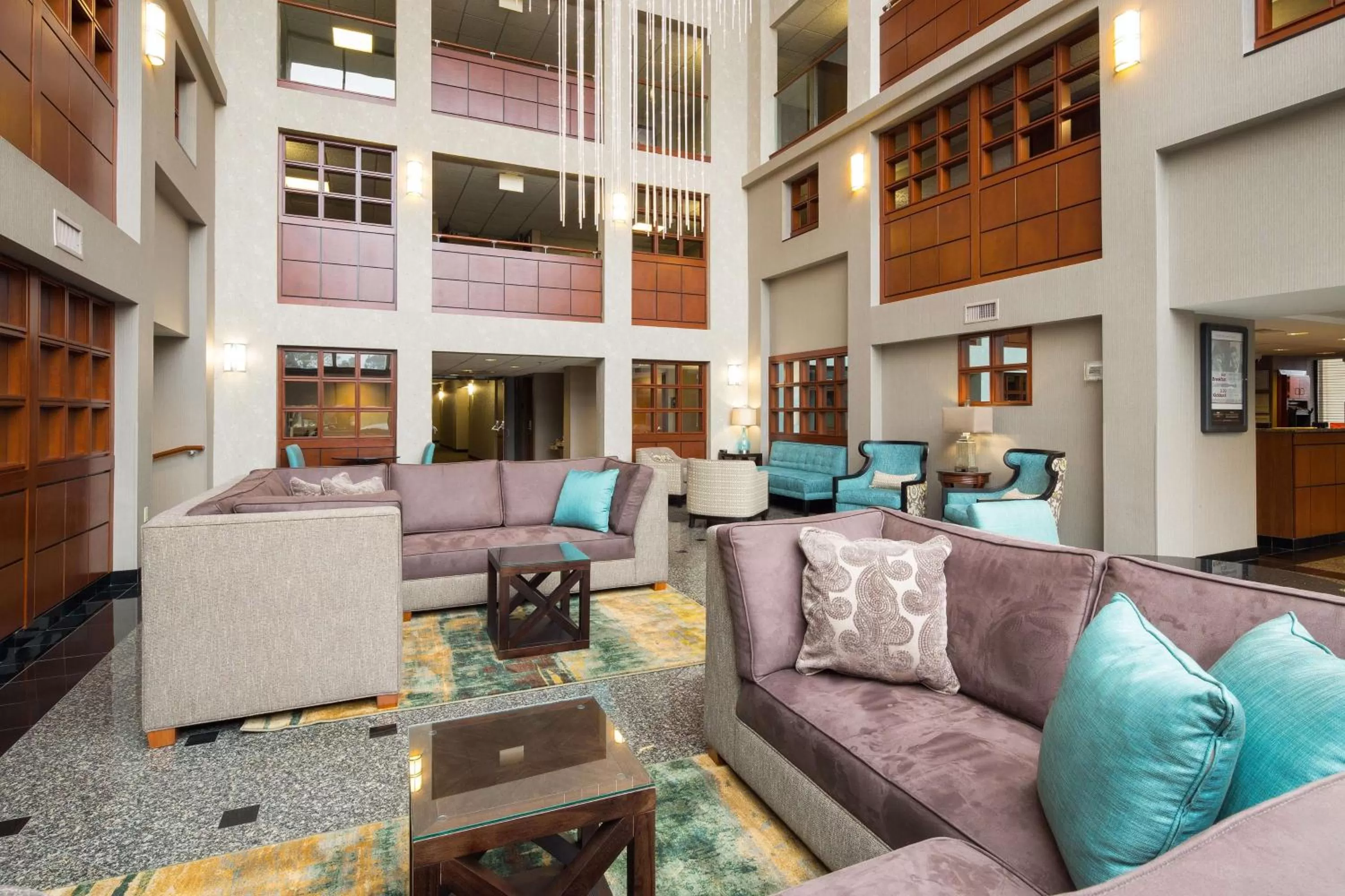 Lobby or reception, Seating Area in Drury Inn - Mobile