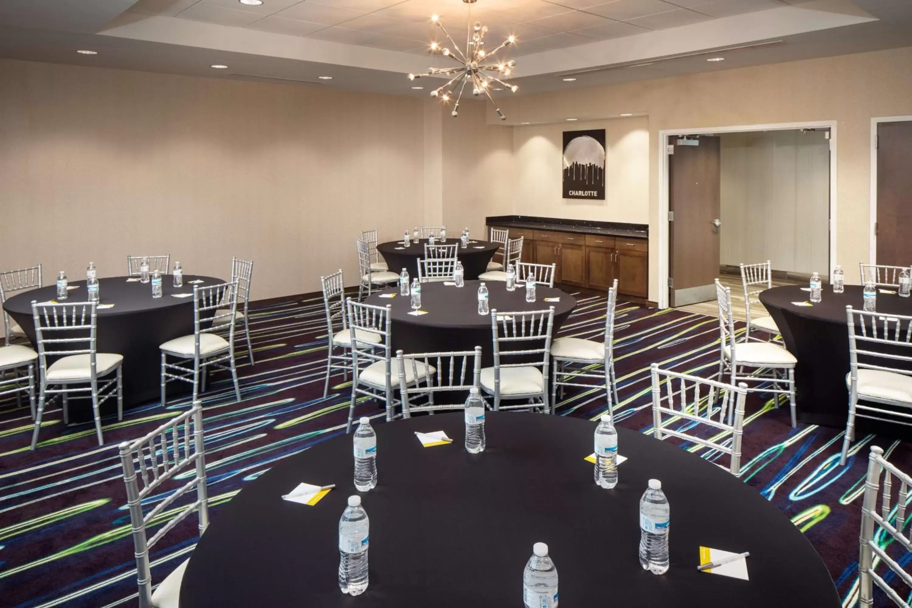 Meeting/conference room, Restaurant/Places to Eat in Hampton Inn & Suites Charlotte/Ballantyne, Nc