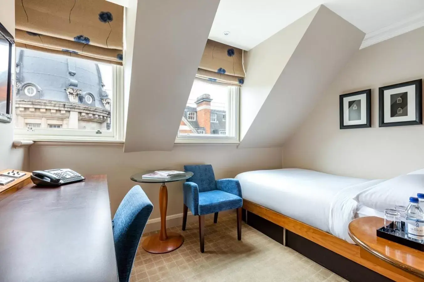 Bedroom in Radisson Blu Edwardian Kenilworth Hotel, London