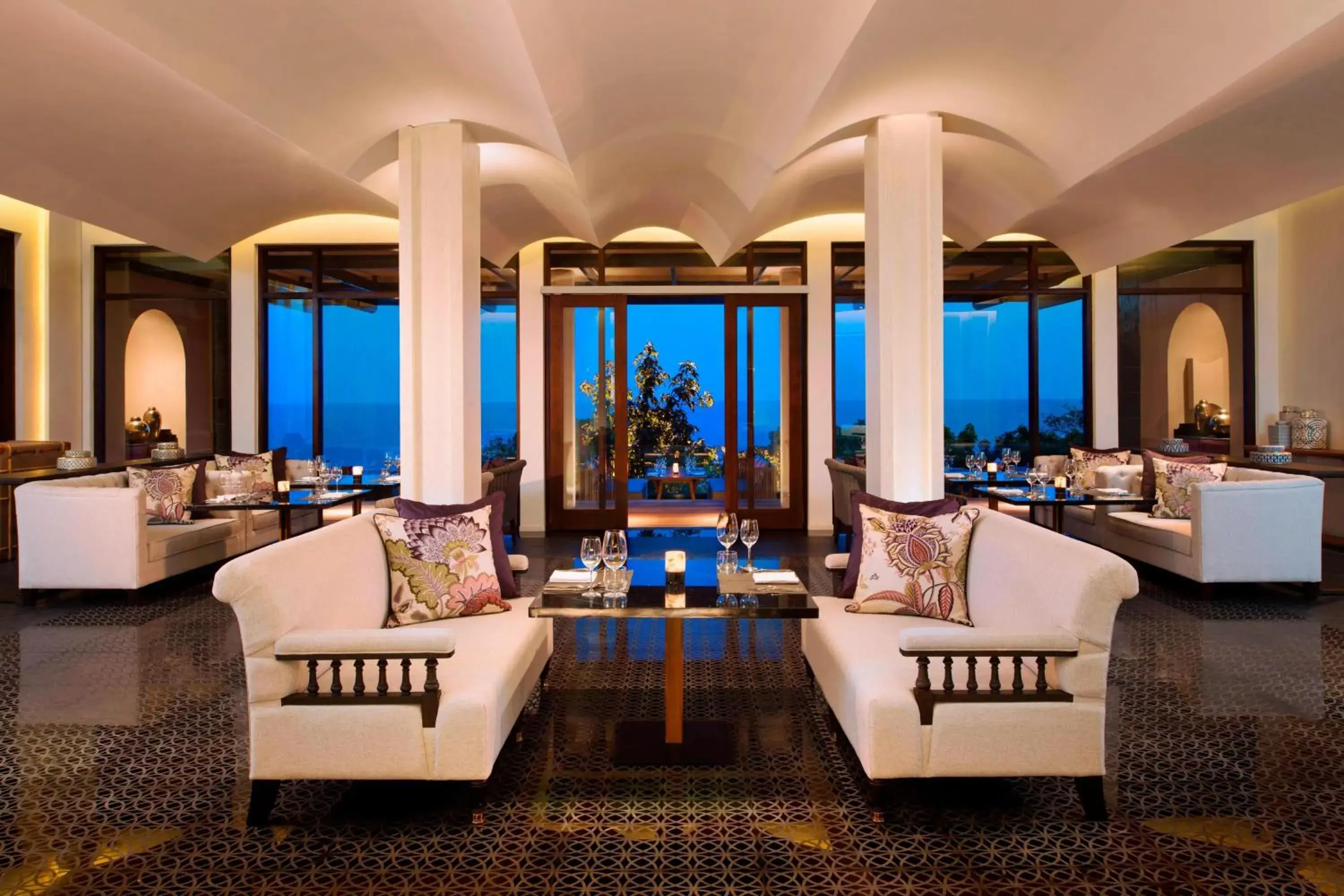 Restaurant/places to eat in Vana Belle, A Luxury Collection Resort, Koh Samui