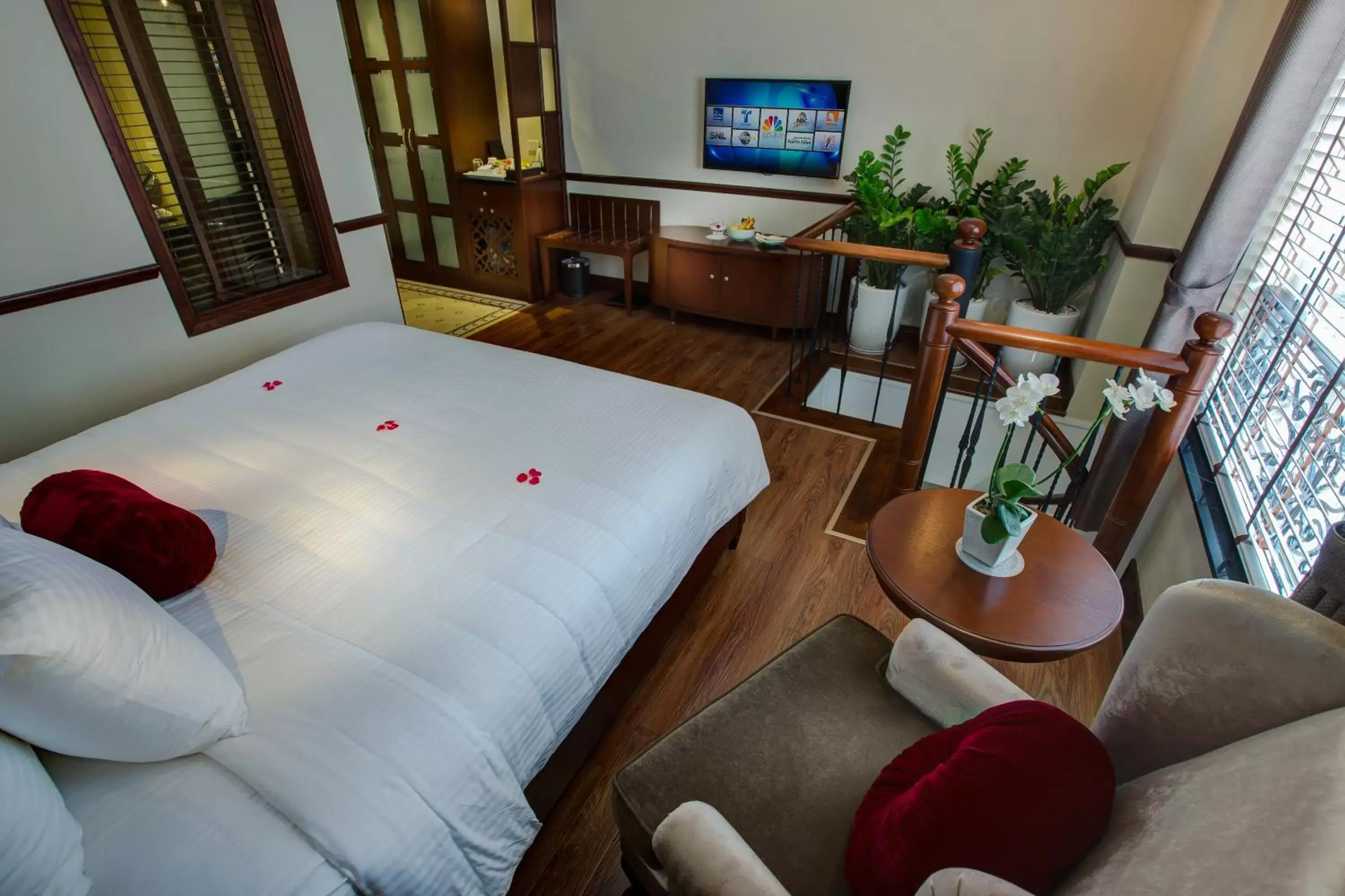 Bedroom, Seating Area in Hanoi La Siesta Hotel & Spa