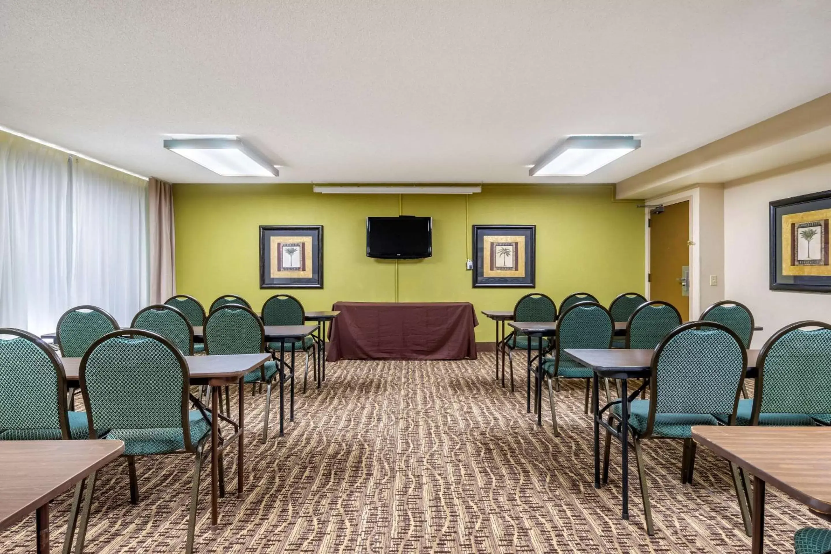 On site in Comfort Inn & Suites St Pete - Clearwater International Airport