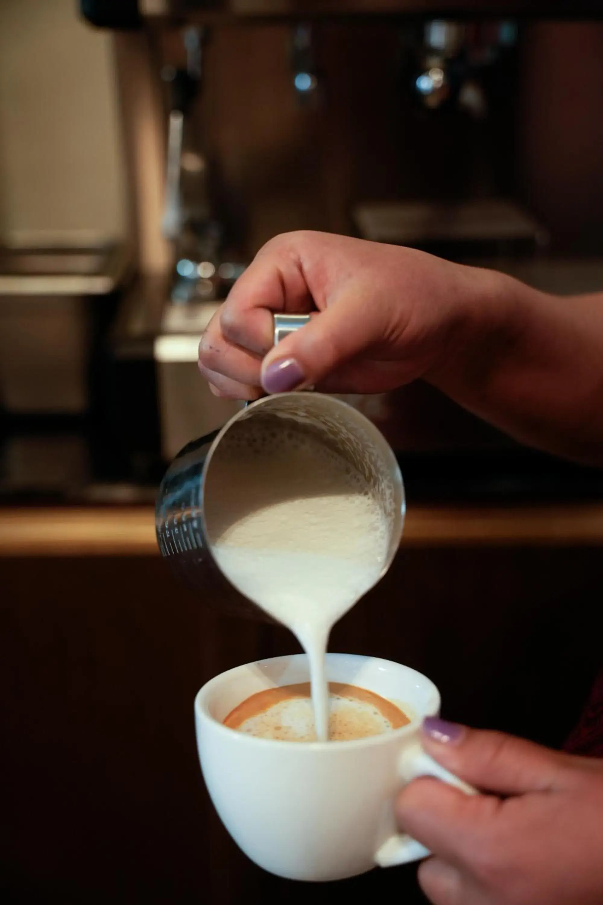 Coffee/tea facilities in Lakhey Hotel