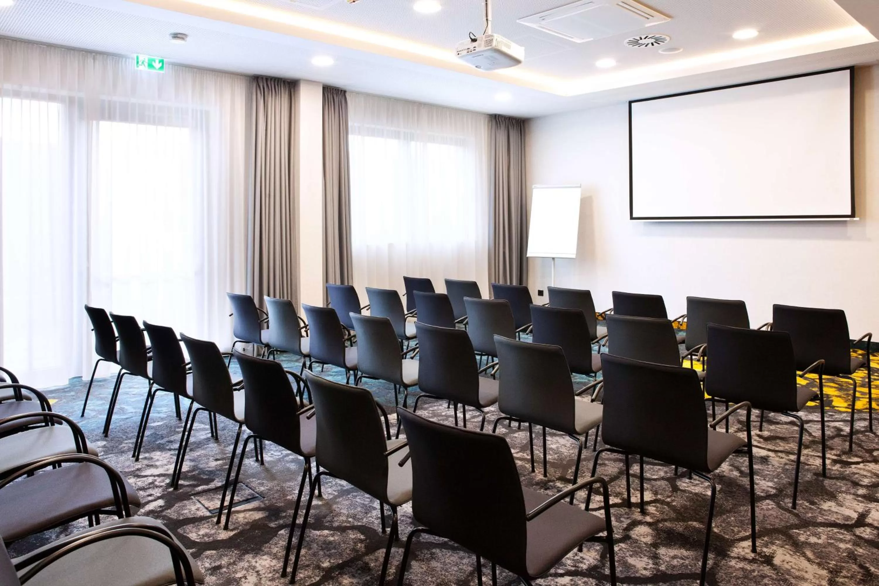 Meeting/conference room in Hilton Garden Inn Munich Messe