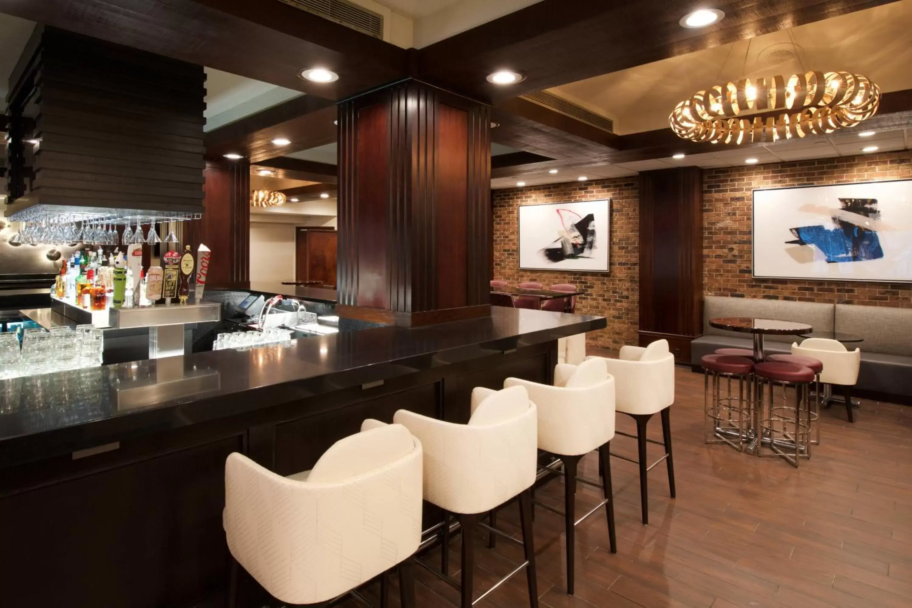 Restaurant/places to eat, Lounge/Bar in Sheraton Indianapolis City Centre Hotel