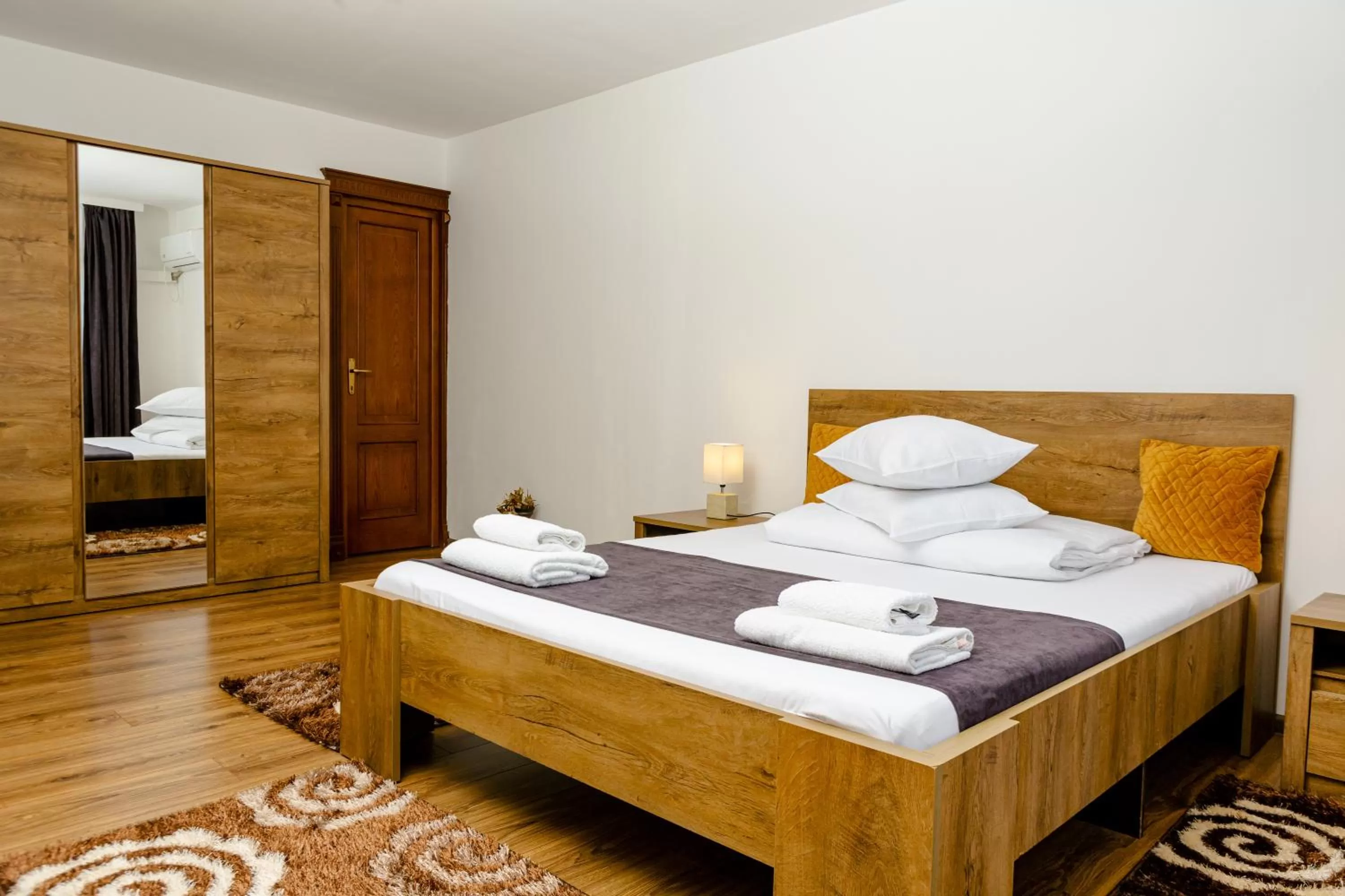 Bedroom, Bed in Pensiunea Pictorilor