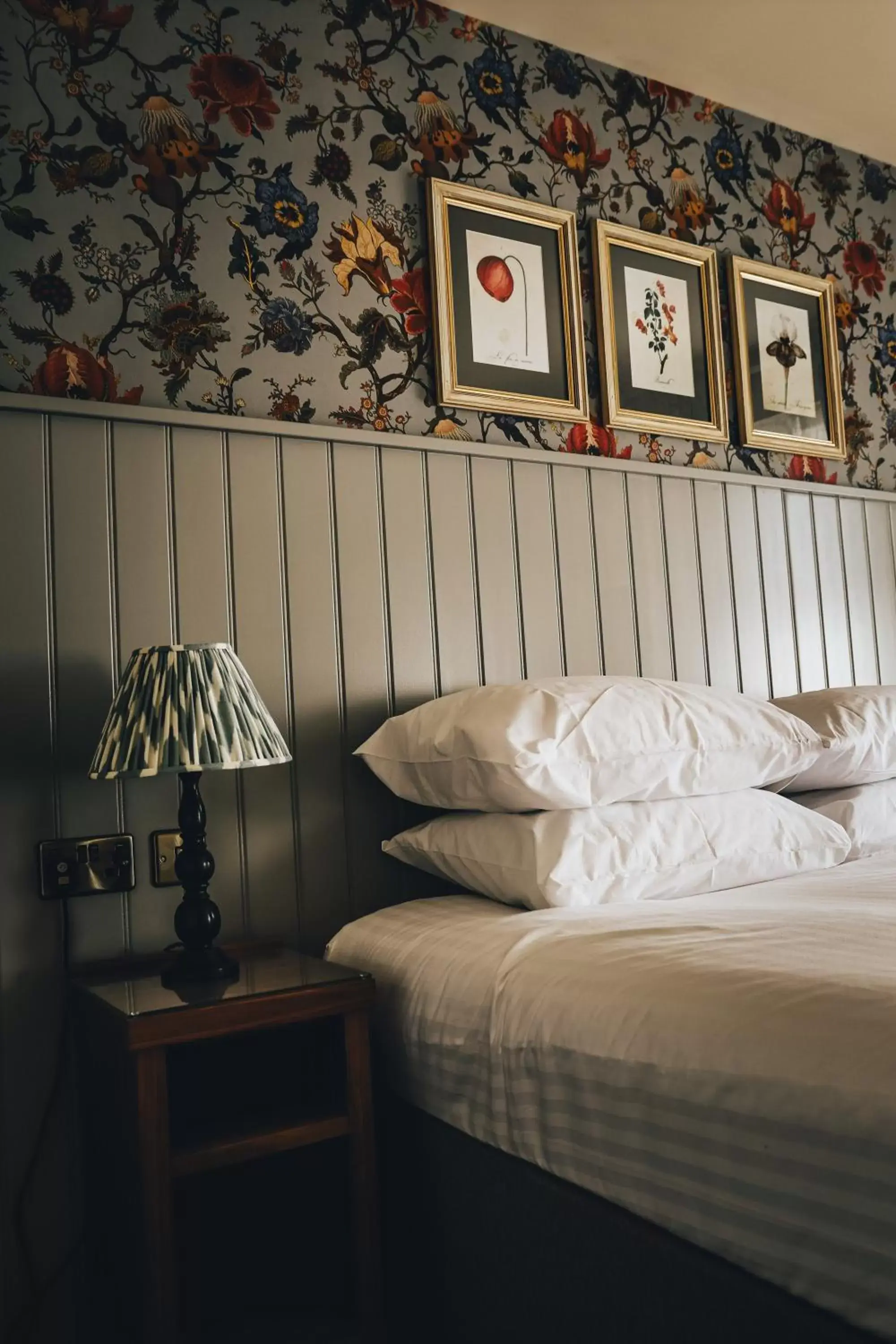 Bed in The Knaresborough Inn - The Inn Collection Group