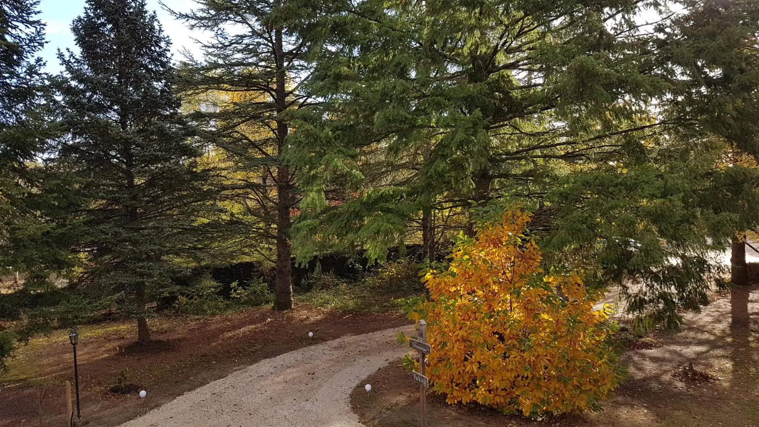 Garden in Le Clos des Écureuils