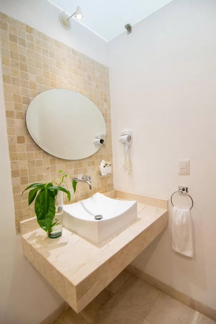 Bathroom in Hotel Mesón de los Remedios