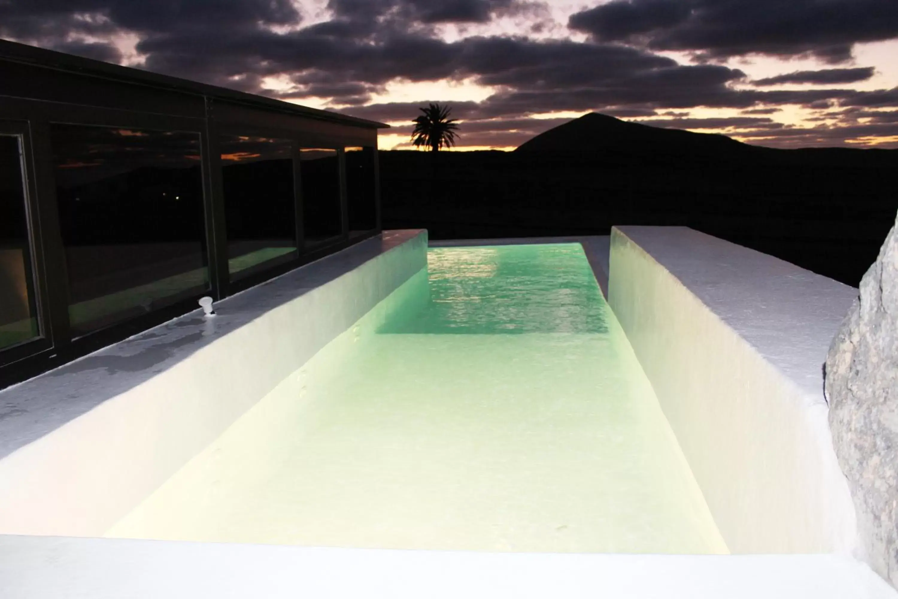 Natural landscape, Swimming Pool in Finca Marisa