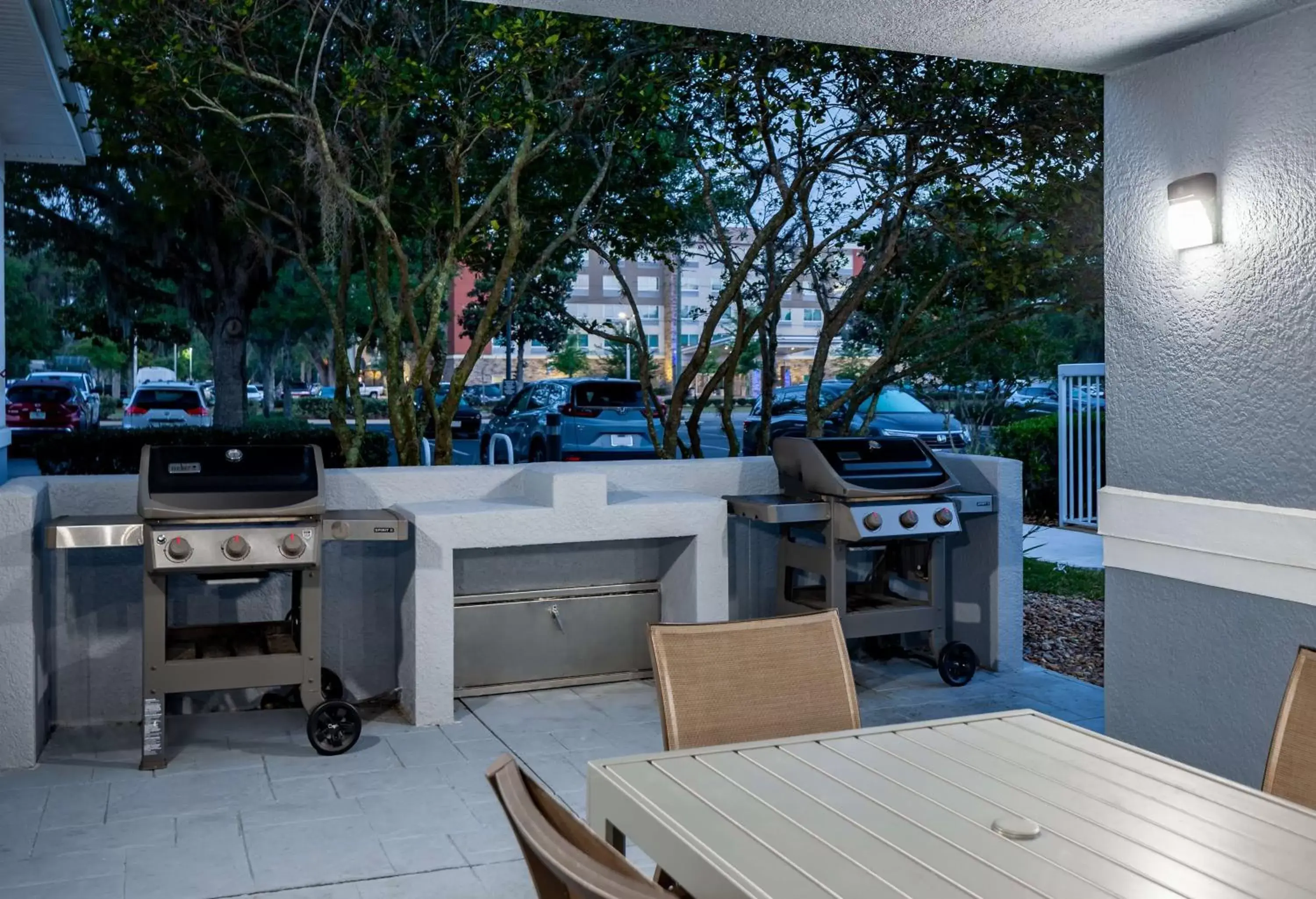 Patio, BBQ Facilities in Homewood Suites by Hilton Gainesville